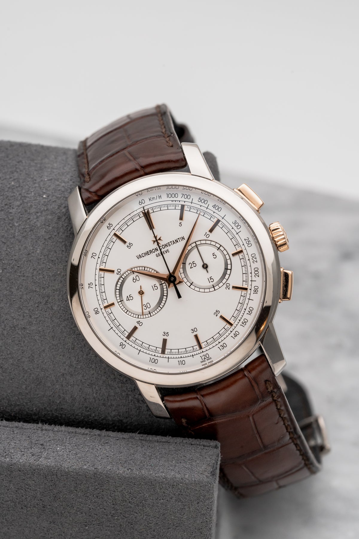 Vacheron Constantin Traditionnelle Chronograph 47192/000B Silver Dial