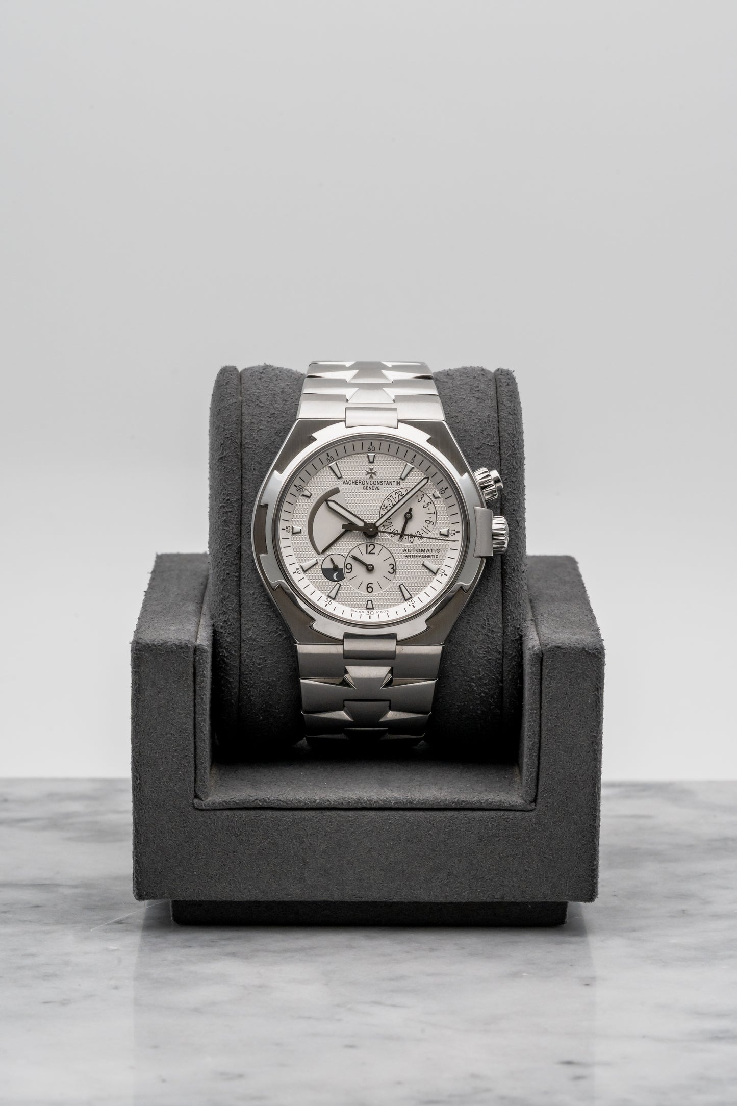 Vacheron Constantin Overseas Dual Time 47450/B01A-9226 Stainless Steel