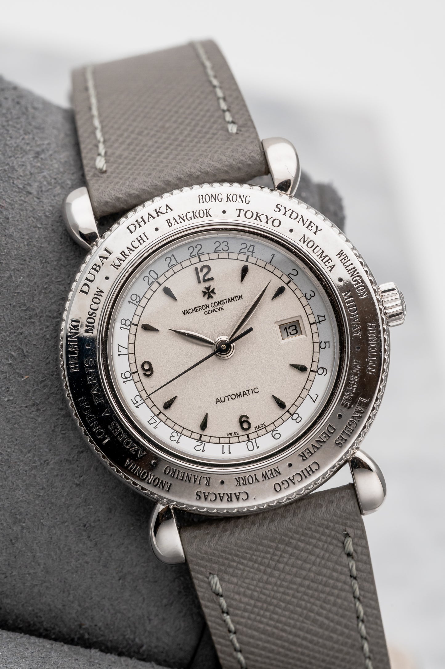Vacheron Constantin Evasion World Time 48250/000G, Silver Dial, White Gold