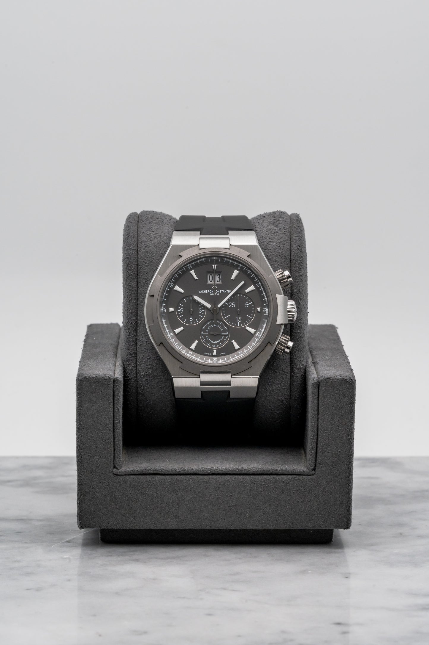 Vacheron Constantin Overseas Chronograph 49150/000W-9501 “Deep Stream”