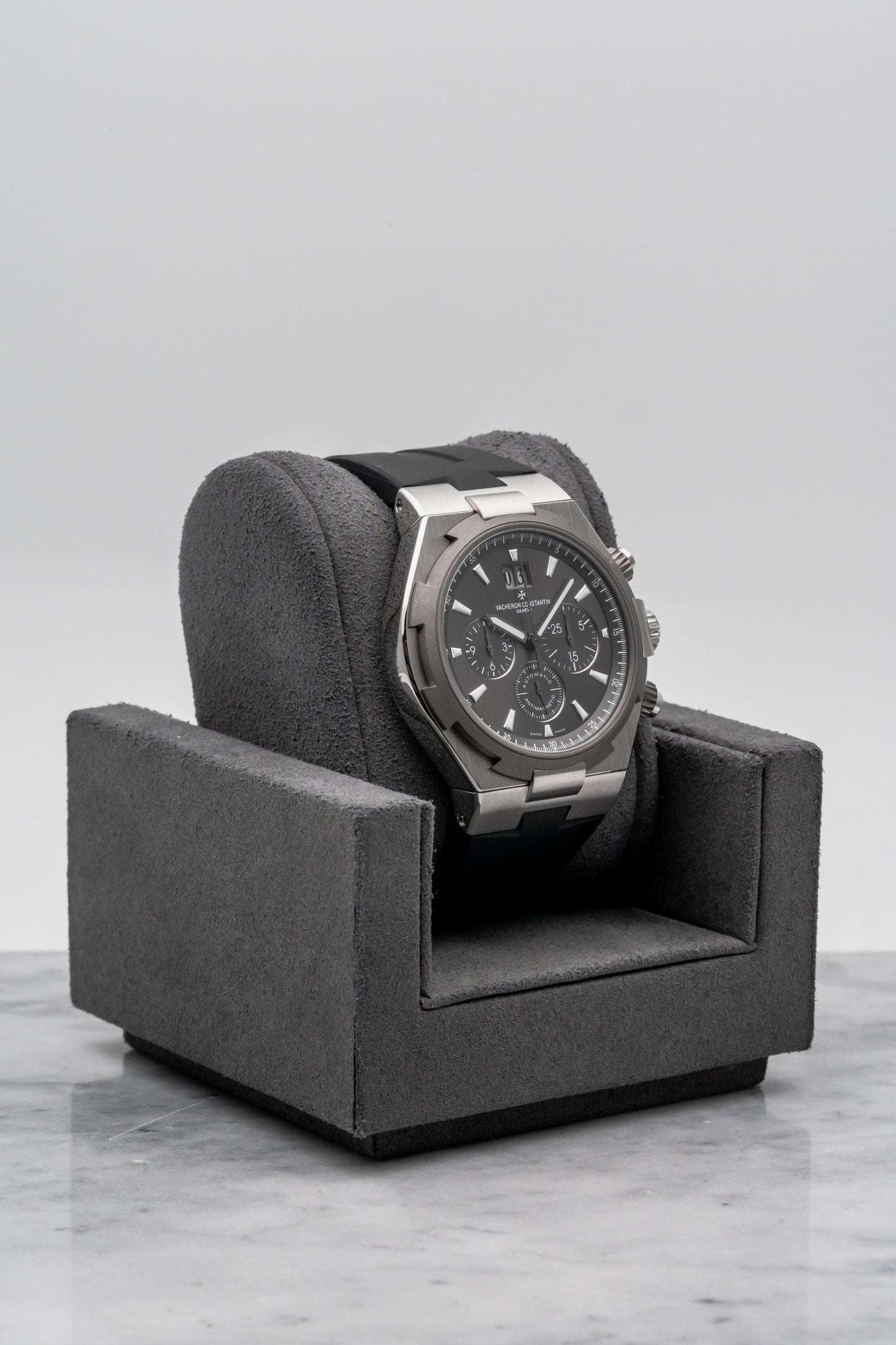 Vacheron Constantin Overseas Chronograph 49150/000W-9501 “Deep Stream”