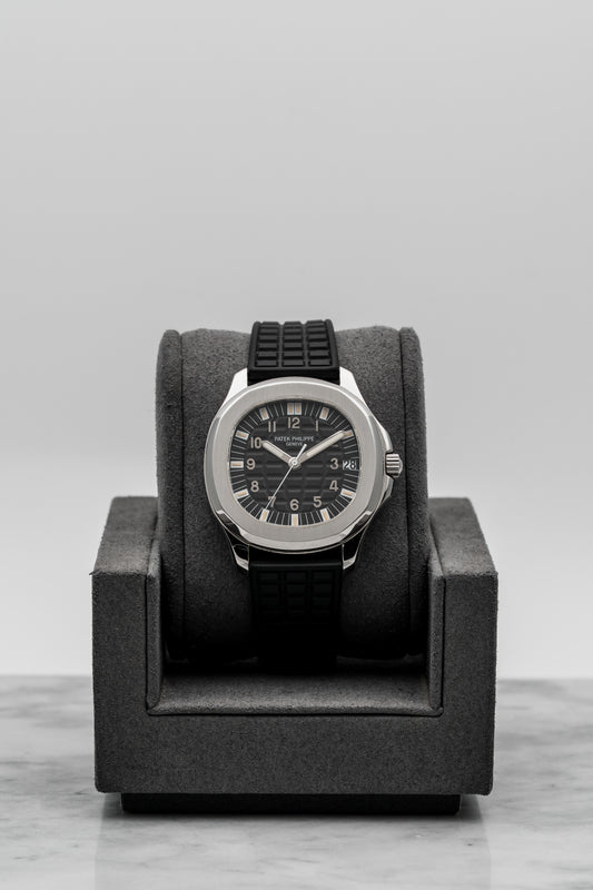 Patek Philippe Aquanaut 5065/1A