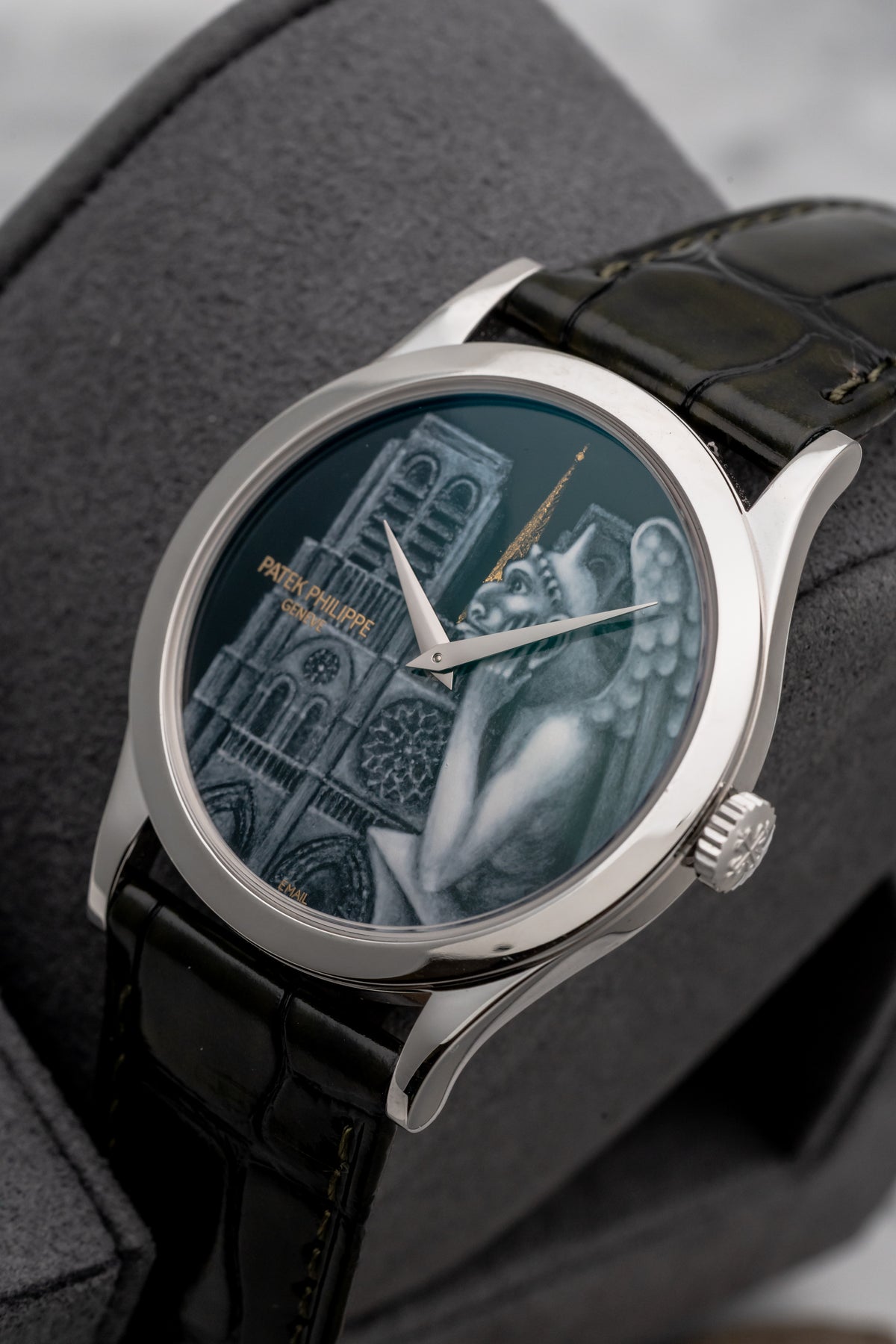 Patek Philippe Calatrava Notre Dame Rare Handcraft 5077P-099