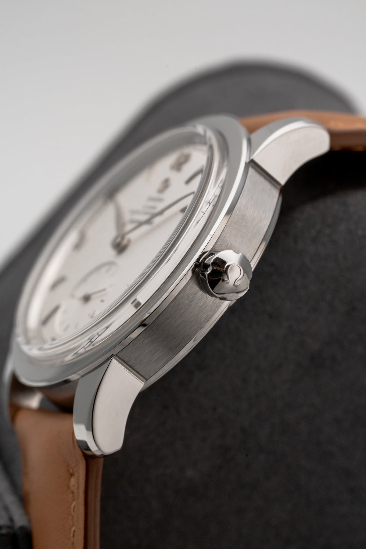Omega Seamaster 511.12.38.20.02.001 Silver Dial