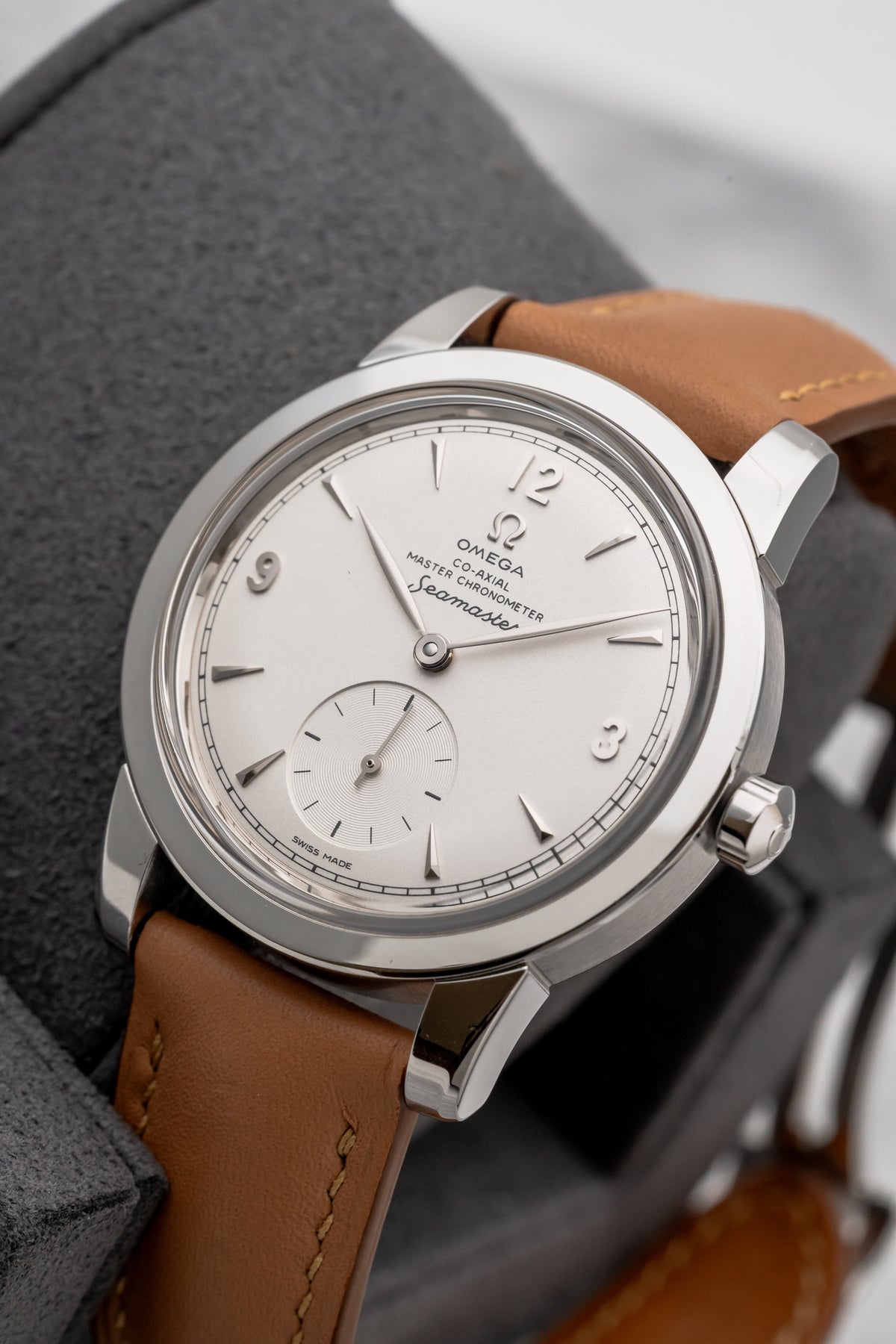 Omega Seamaster 511.12.38.20.02.001 Silver Dial