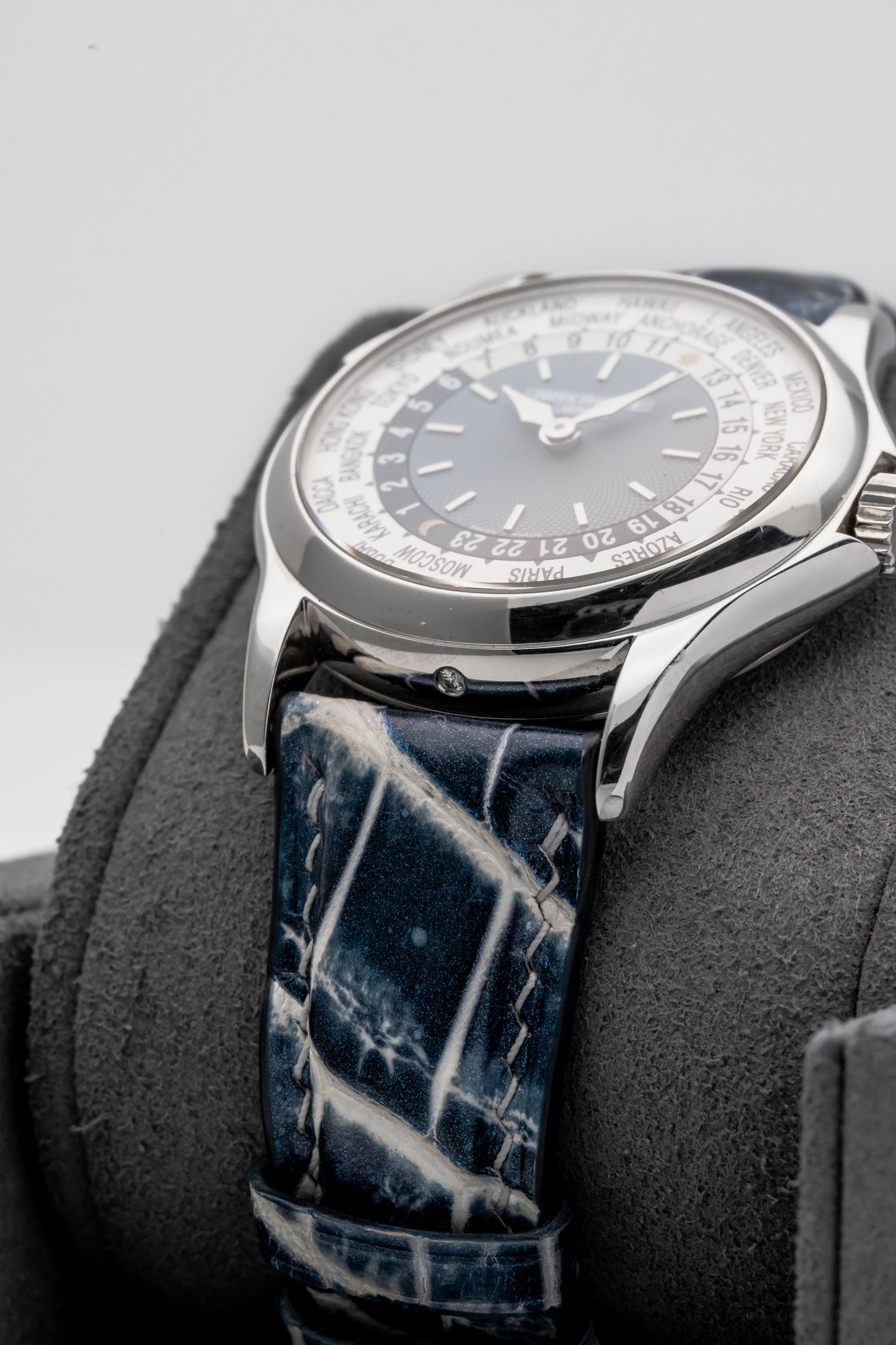 Patek Philippe World Time 5110P-001, Blue Dial