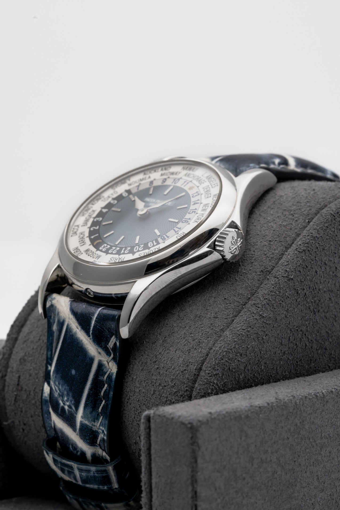 Patek Philippe World Time 5110P-001, Blue Dial