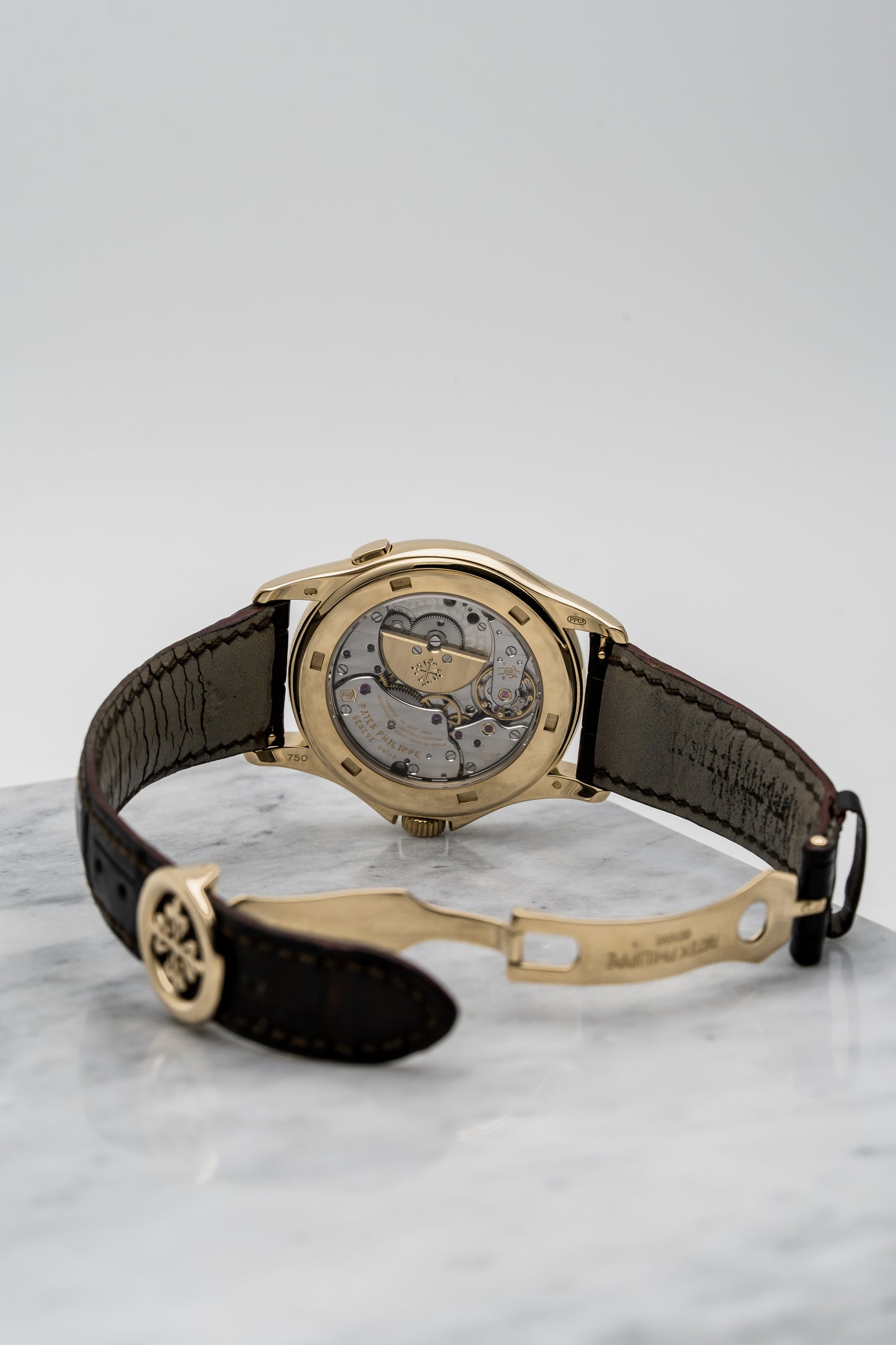 Patek Philippe 5131J-001 – Cloisonné Enamel World Time, Yellow Gold