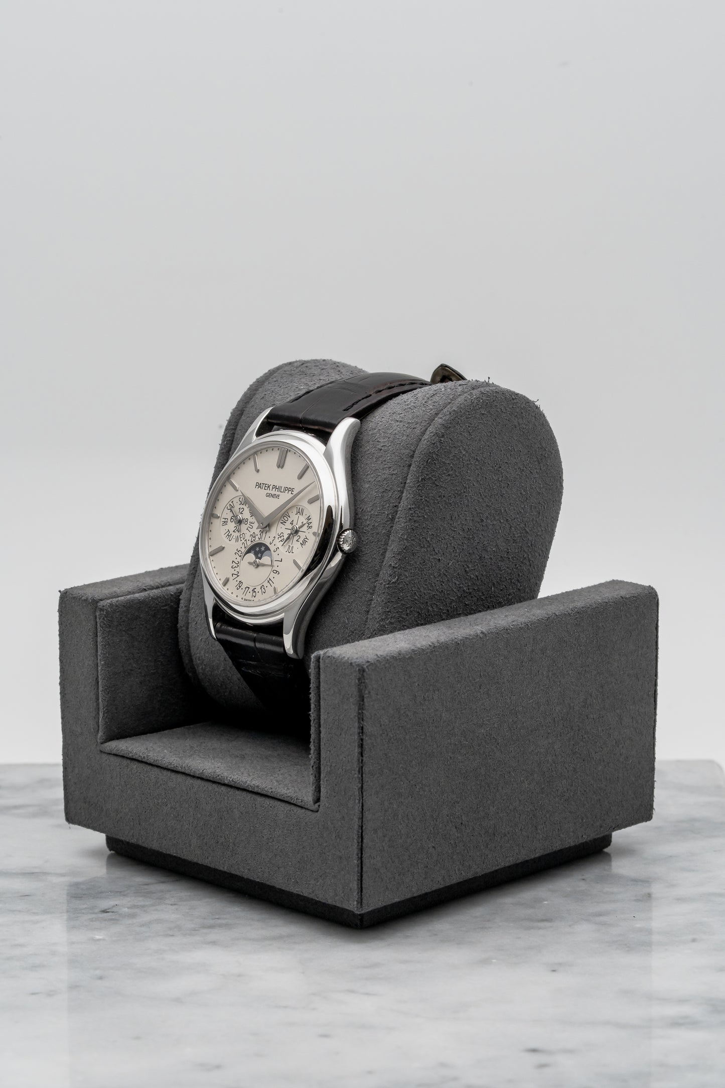 Patek Philippe Perpetual Calendar 5140G White Dial