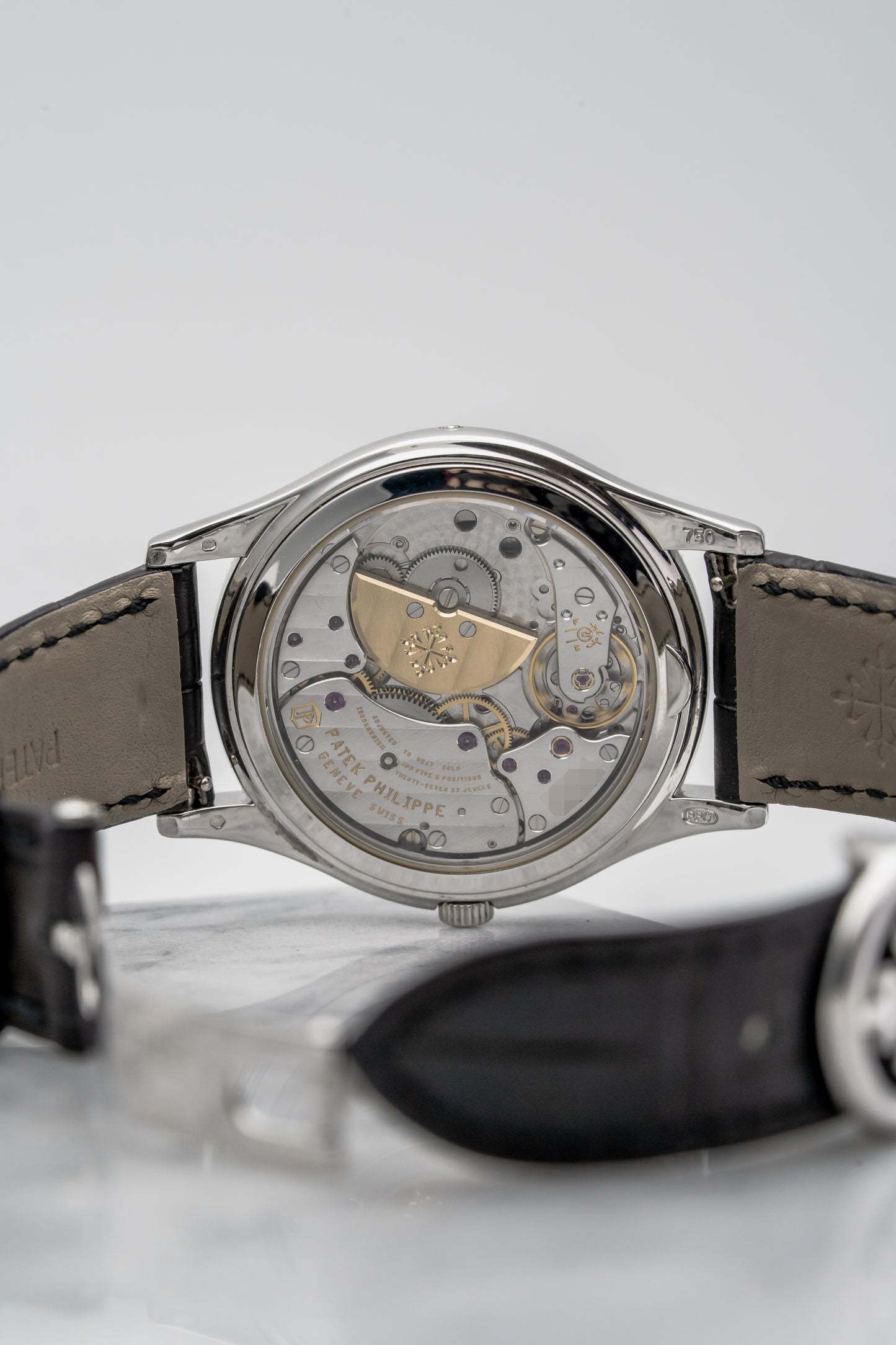 Patek Philippe Perpetual Calendar 5140G White Dial