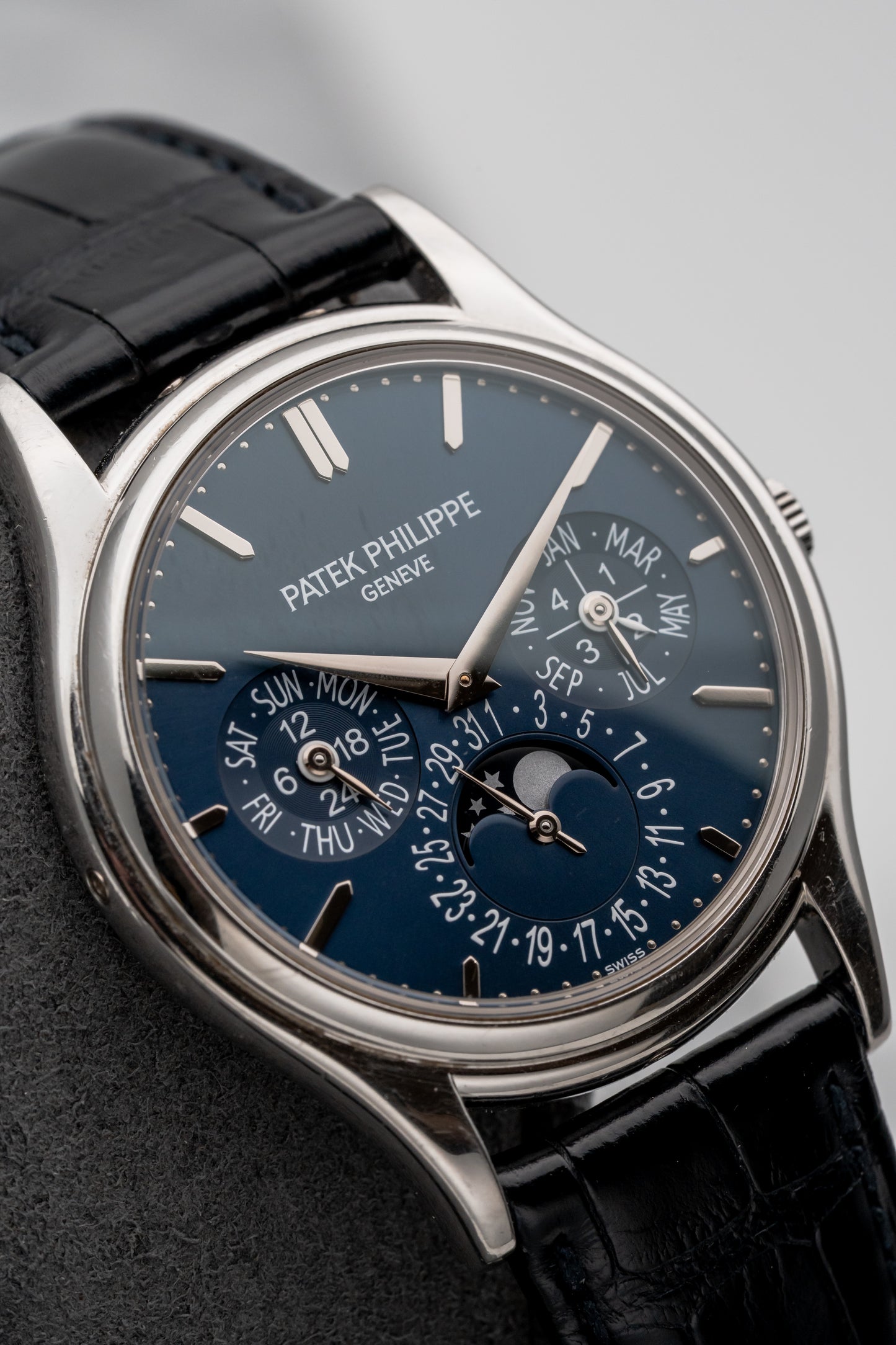 Patek Philippe Perpetual Calendar 5140P-001 Blue Dial