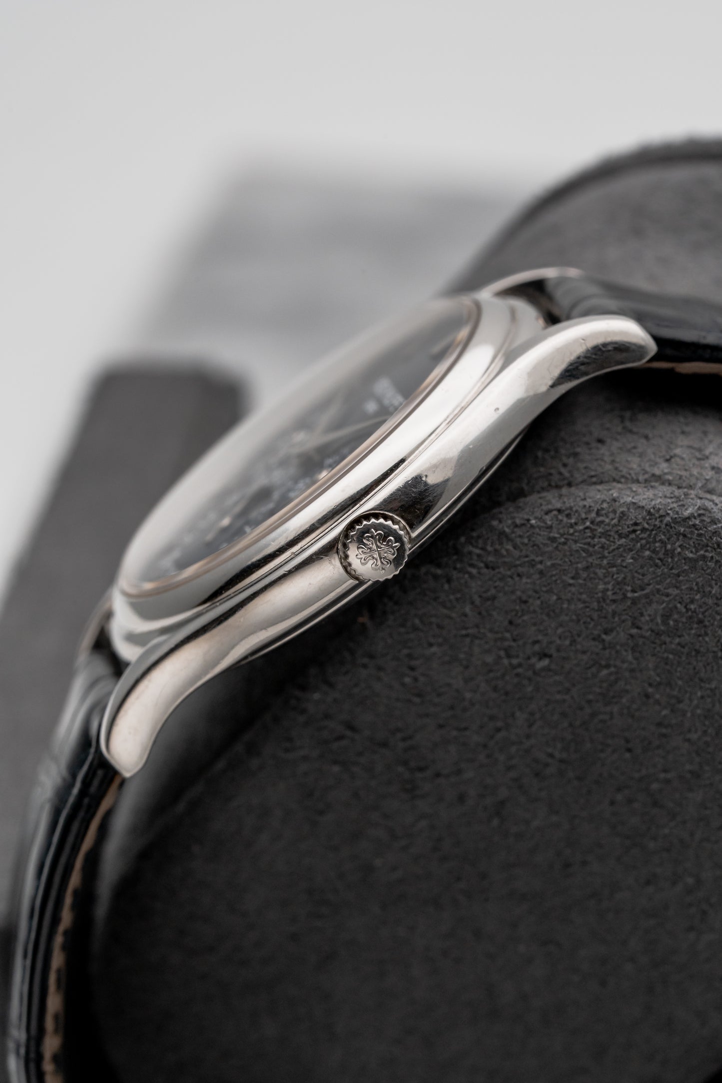 Patek Philippe Perpetual Calendar 5140P-001 Blue Dial