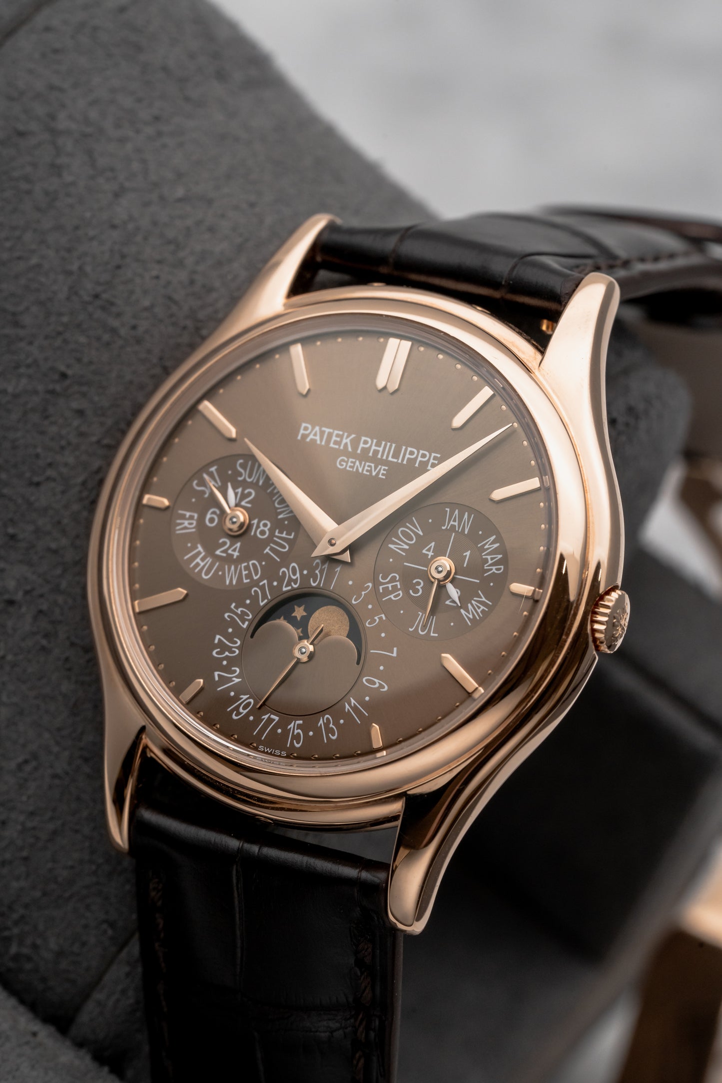Patek Philippe Perpetual Calendar 5140R-001 Chocolate Dial