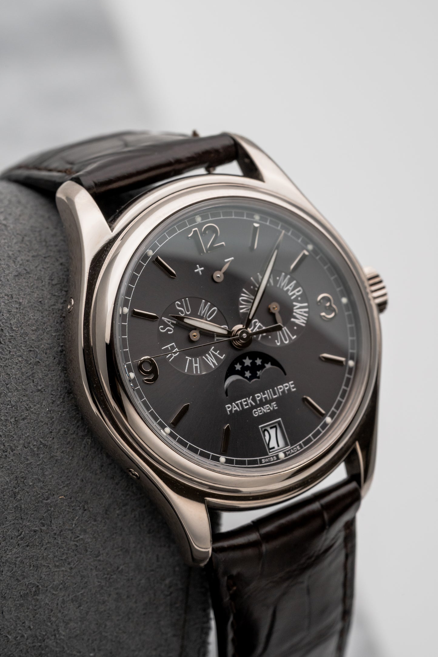 Patek Philippe Annual Calendar 5146G-010 Grey Dial