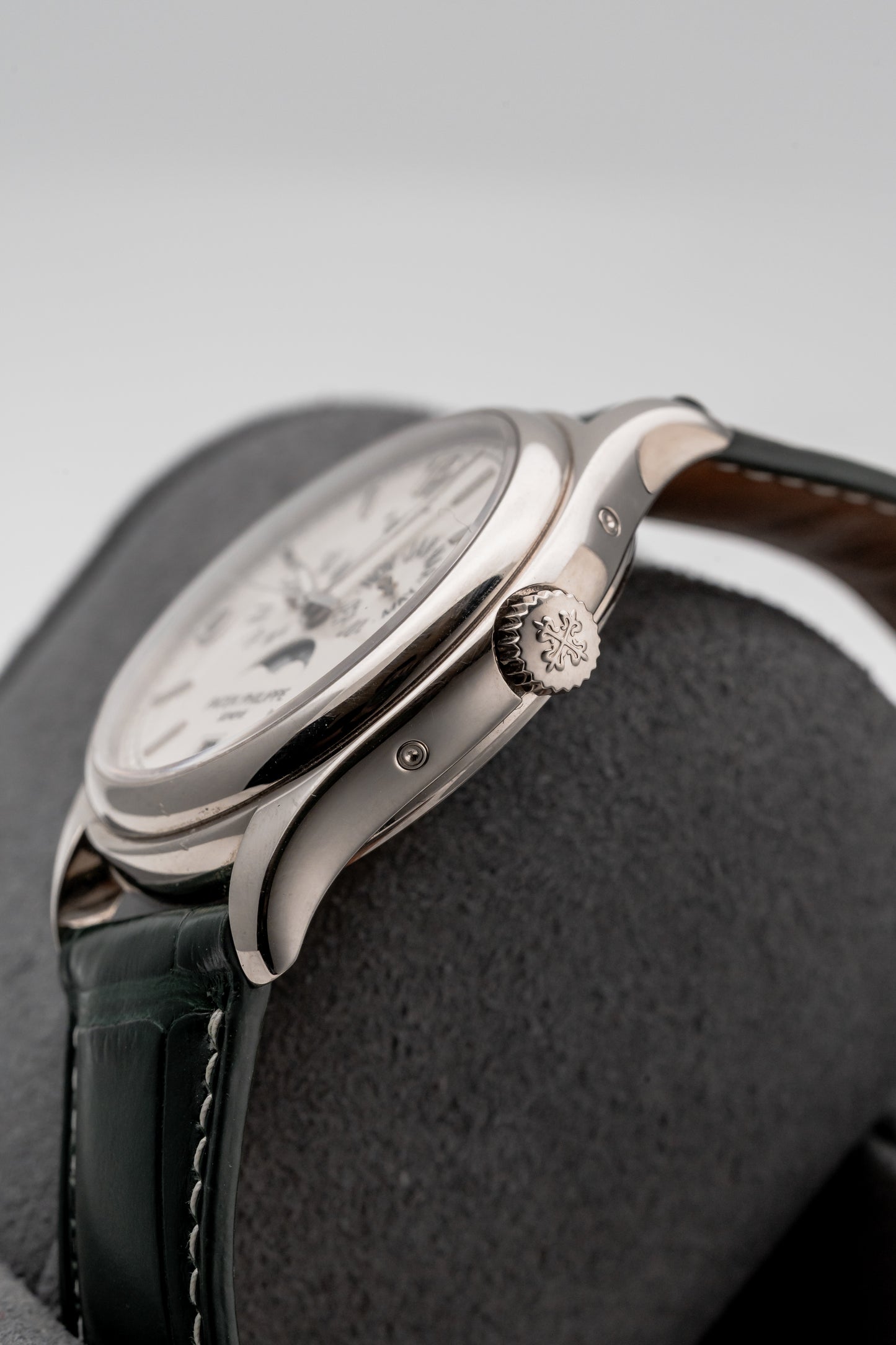 Patek Philippe 5146G Annual Calendar Silver Dial
