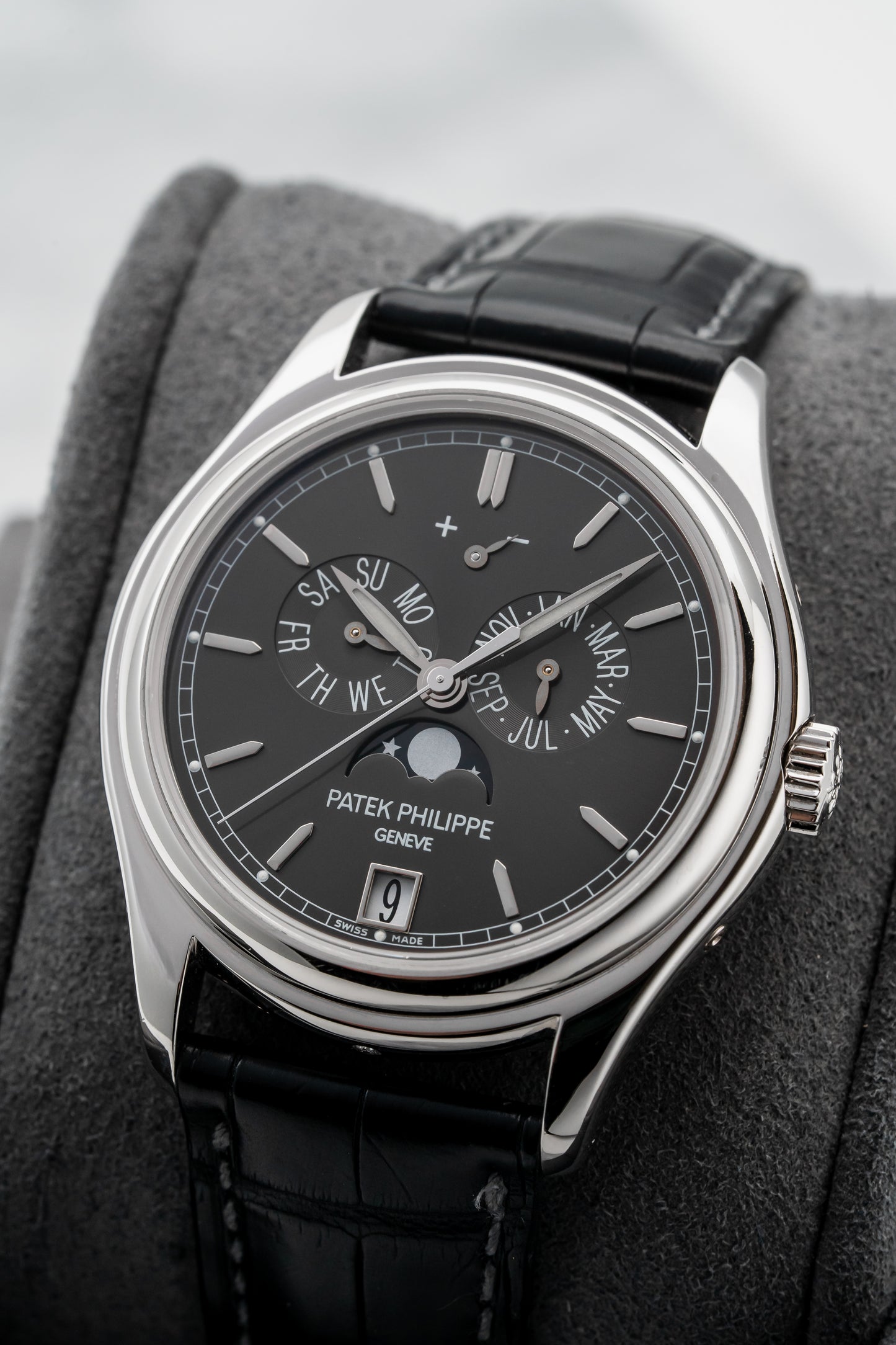 Patek Philippe Annual Calendar 5146P Grey