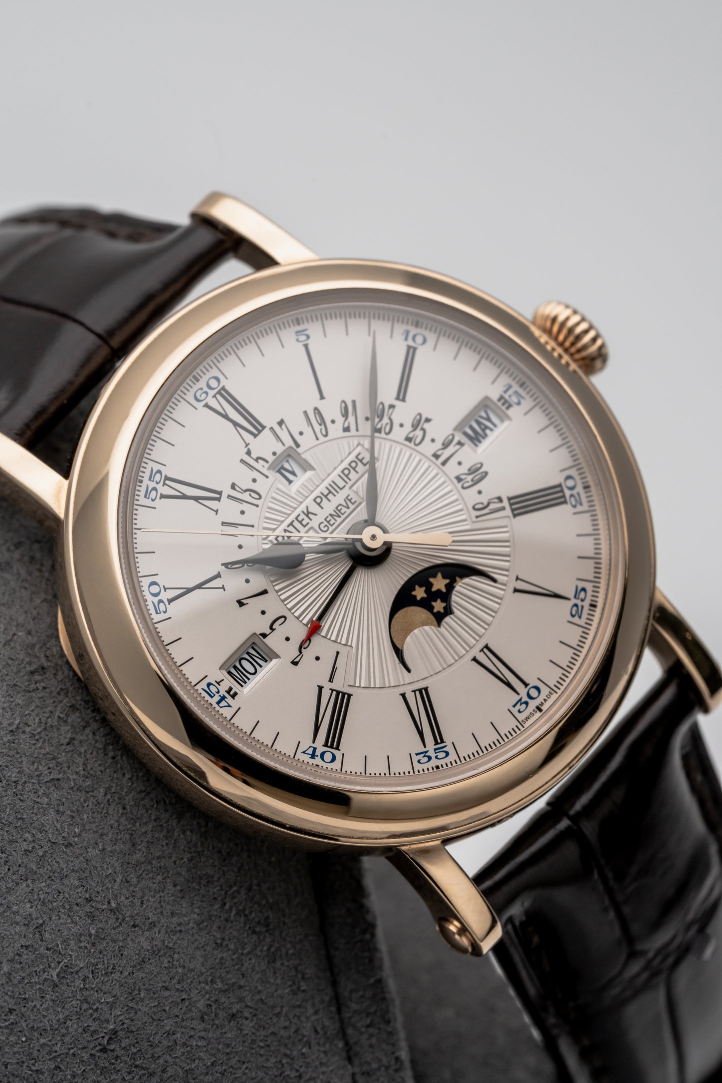 Patek Philippe Perpetual Calendar Retrograde 5159J-001