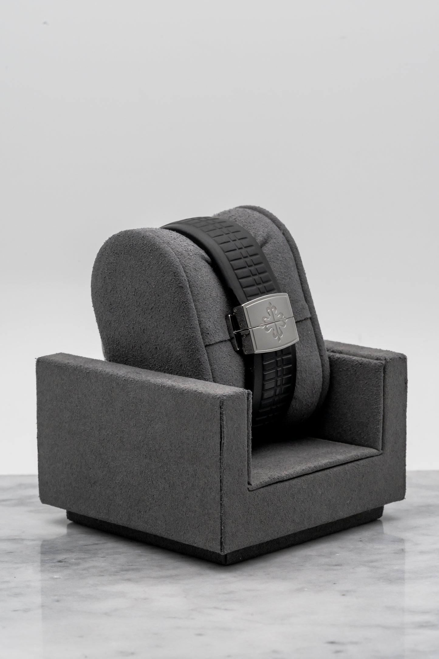 Patek Philippe Aquanaut Travel Time 5164A, Black Dial