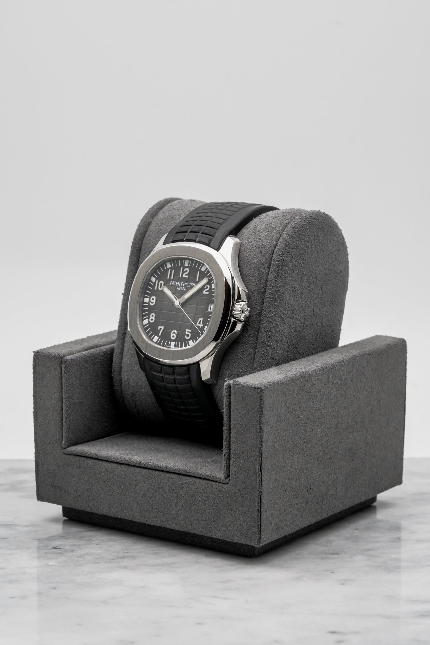 Patek Philippe Aquanaut 5165A Black Dial