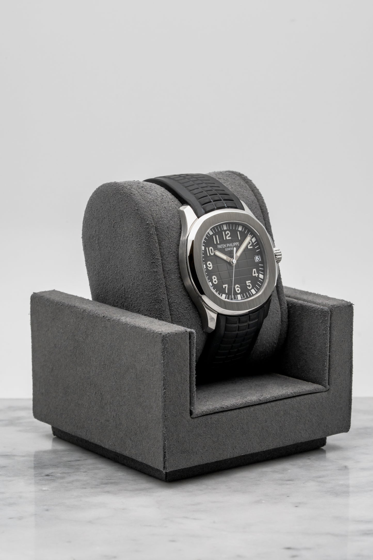 Patek Philippe Aquanaut 5165A Black Dial