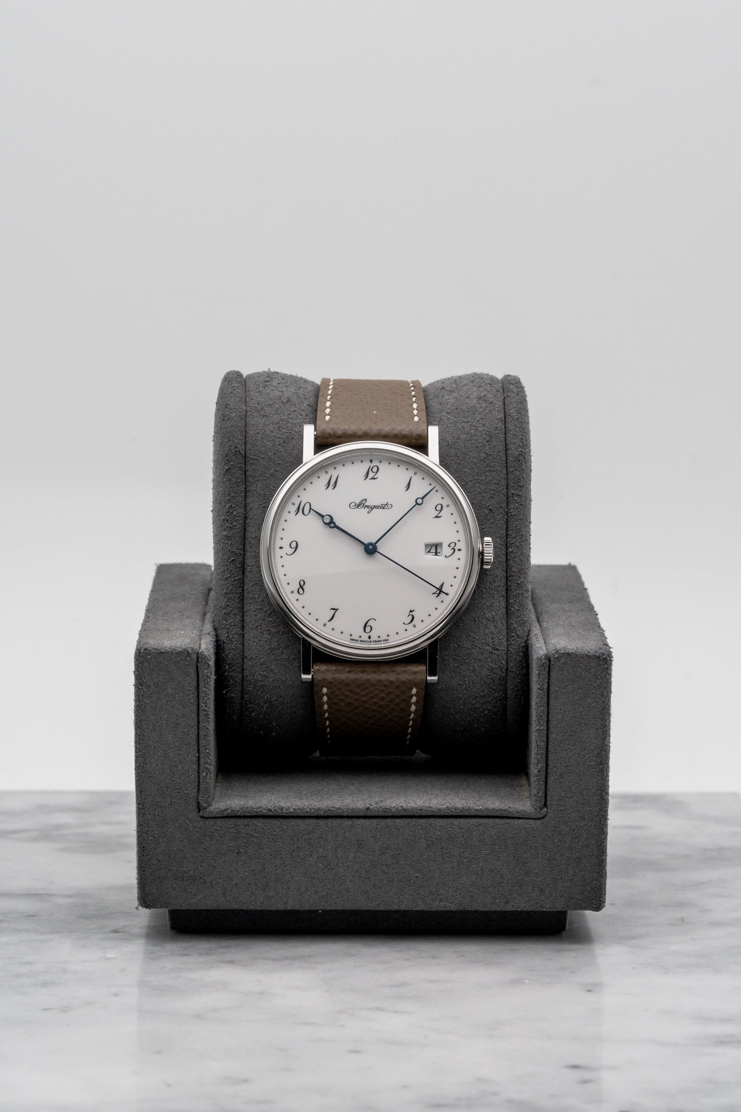 Breguet Classique 5177BB/29/9V6 White Gold, Enamel Dial