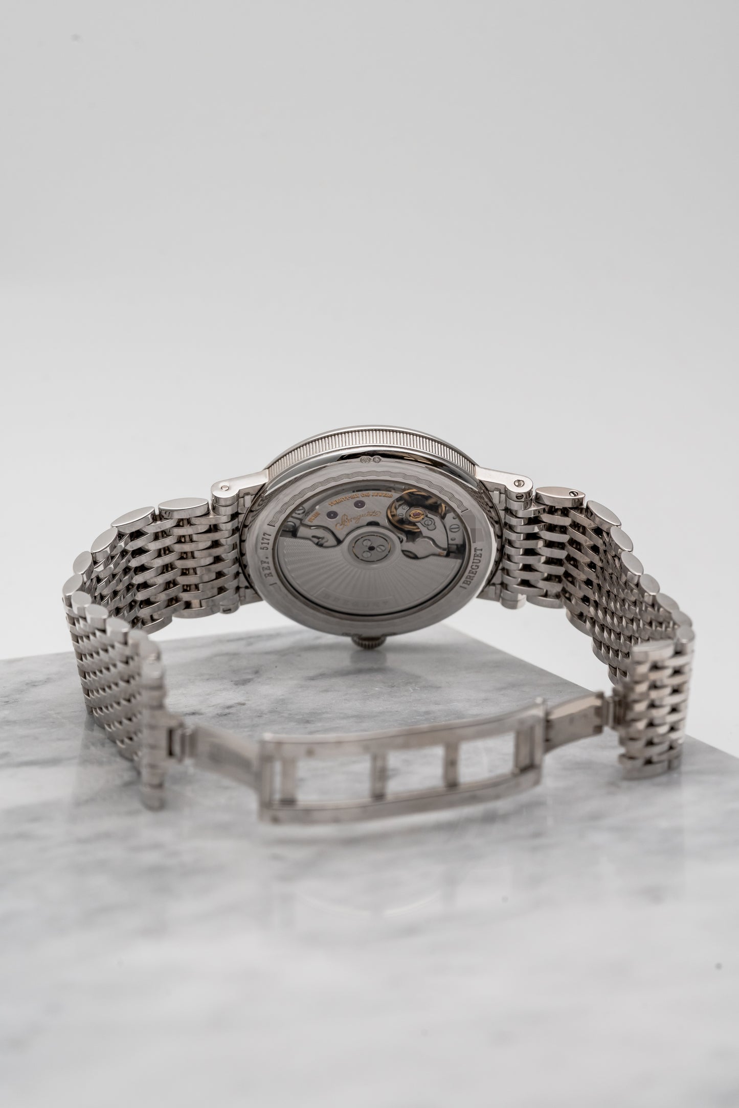 Breguet Classique 5177BB/2Y/9V6 White Dial