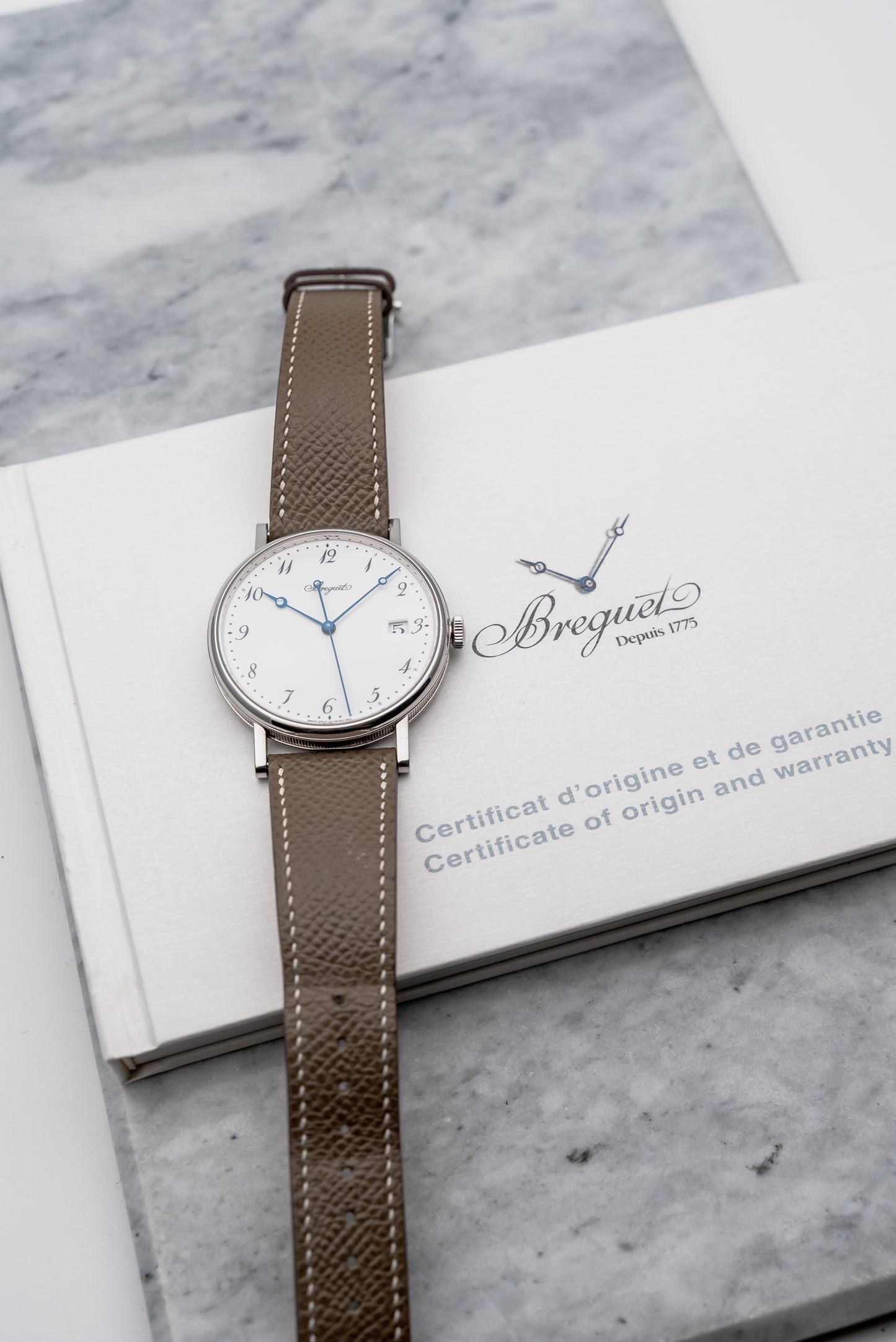 Breguet Classique 5177BB/29/9V6 White Gold, Enamel Dial