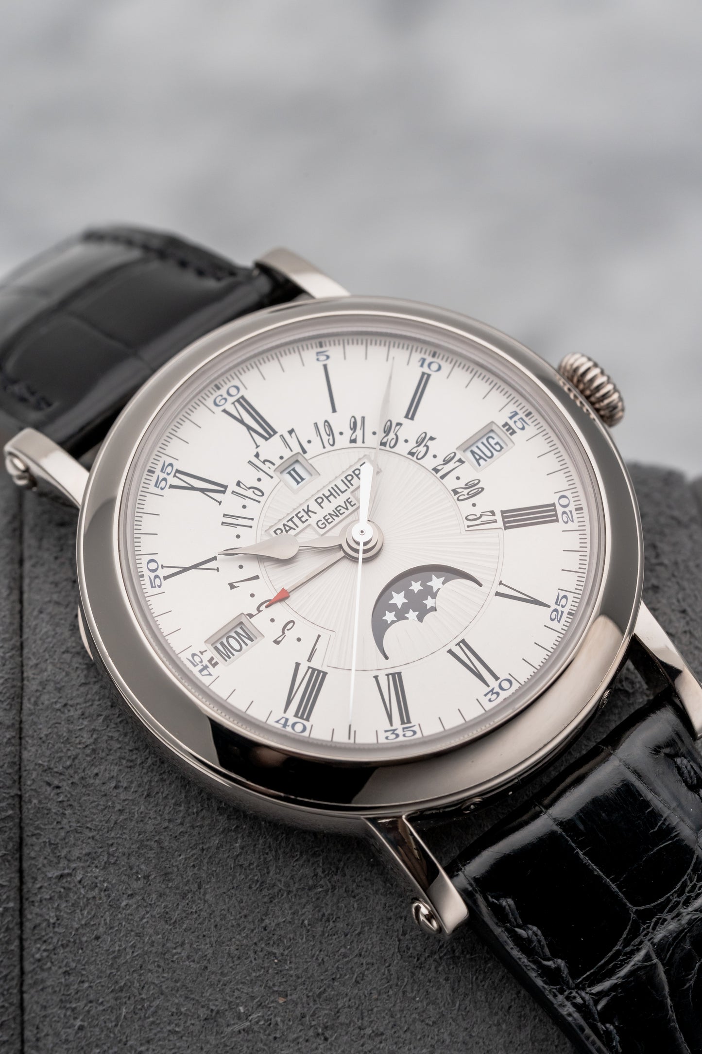 Patek Philippe Retrograde Perp Calendar 5159G