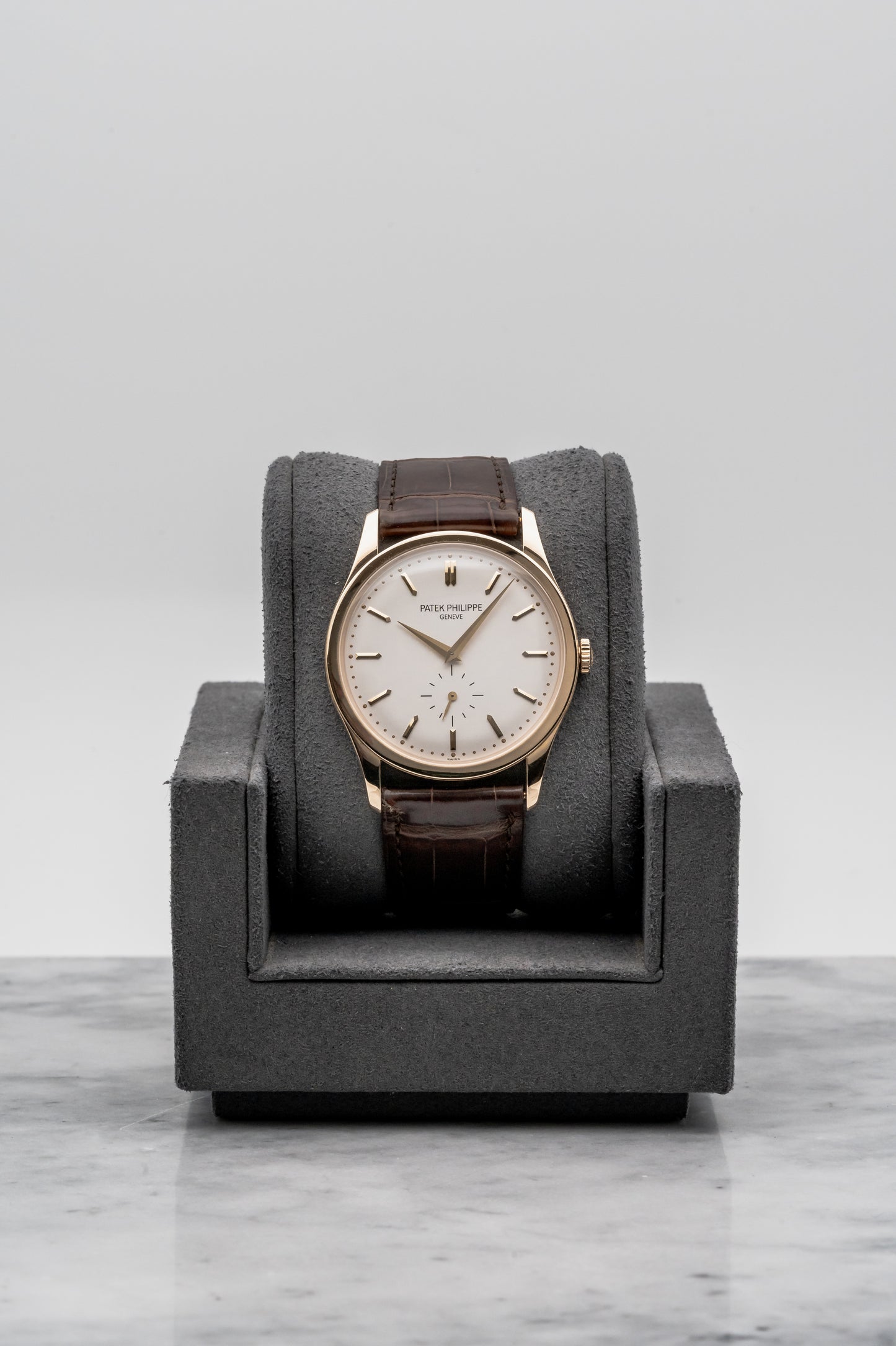 Patek Philippe Calatrava 5196J-001 Yellow Gold, Silver Dial