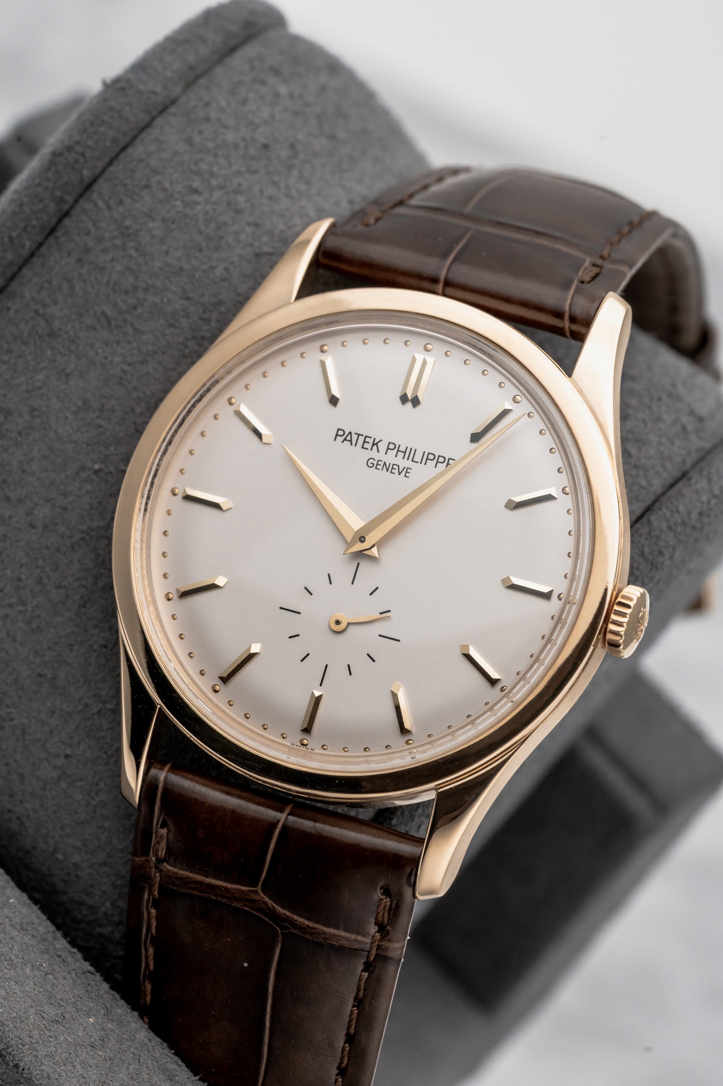 Patek Philippe 5196J Calatrava, Silver Dial