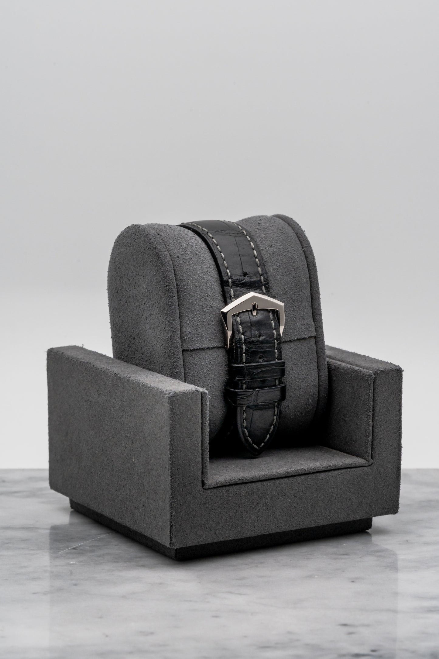 Patek Philippe Annual Calendar 5205G-010, Black/Slate Dial, White Gold