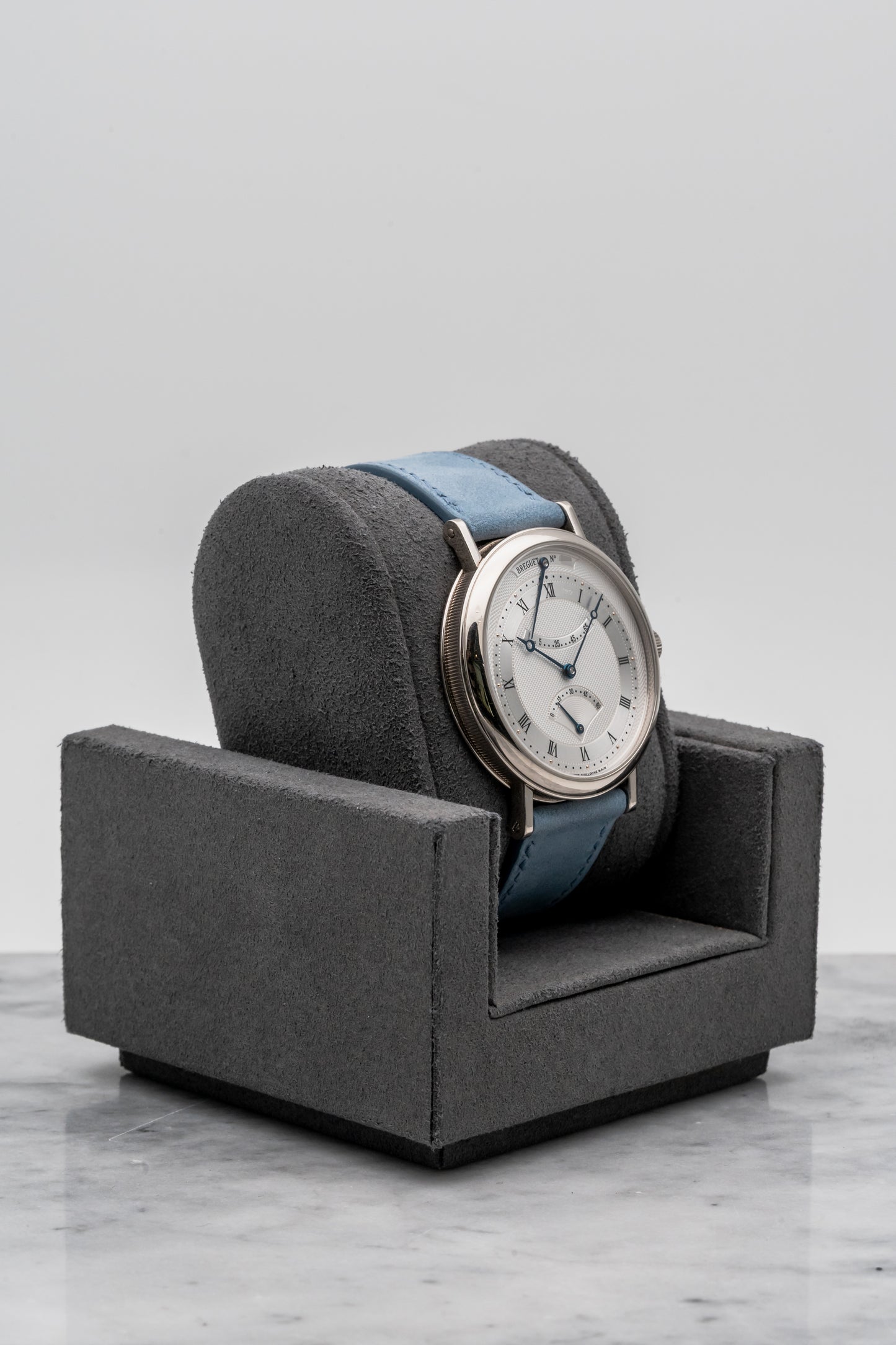 Breguet Classique Retrograde Seconds 5207BB White Dial