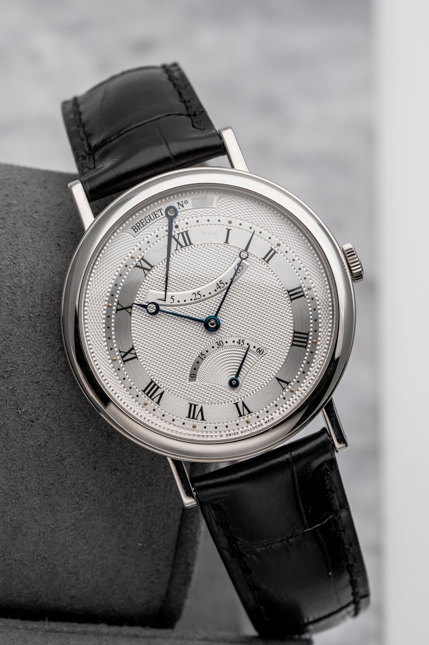 Breguet Classique Retrograde Seconds 5207BB White Dial