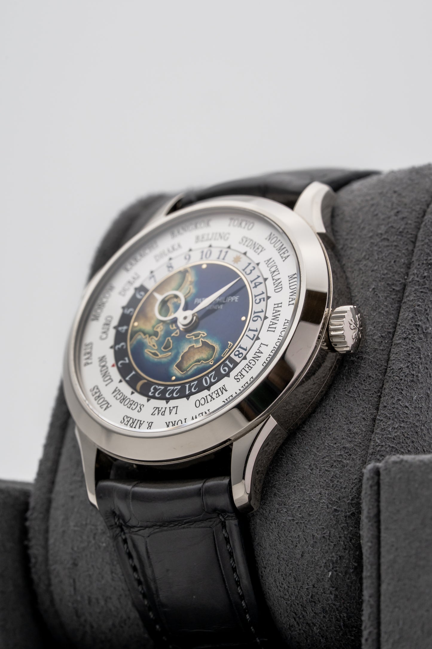 Patek Philippe World Time Enamel 5231G-001, Grand Feu Cloisonné Enamel Dial