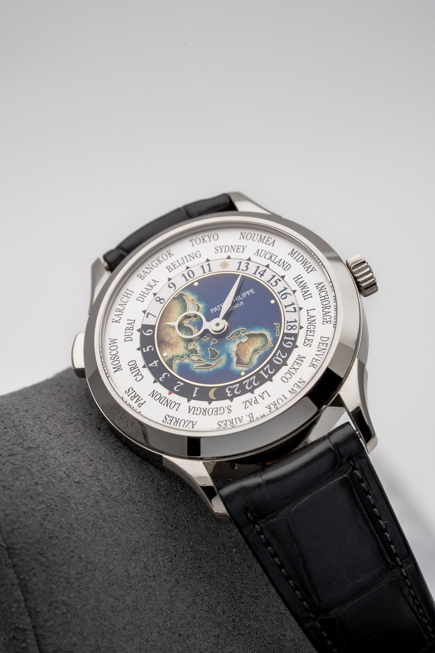 Patek Philippe World Time Enamel 5231G-001, Grand Feu Cloisonné Enamel Dial