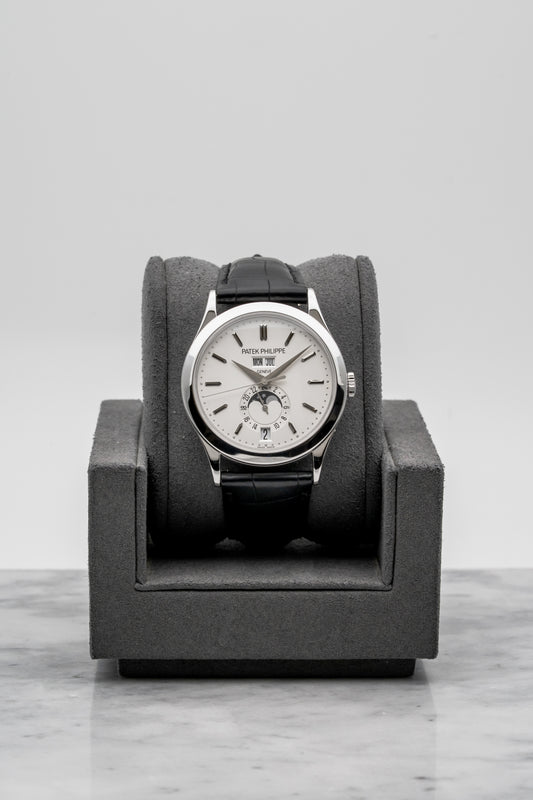 Patek Philippe 5396G Annual Calendar, Silver Opaline Dial