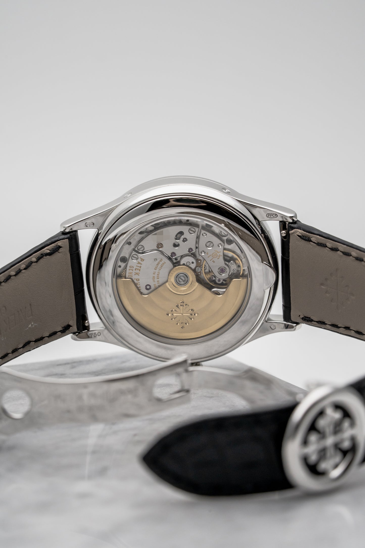 Patek Philippe 5396G Annual Calendar, Silver Opaline Dial