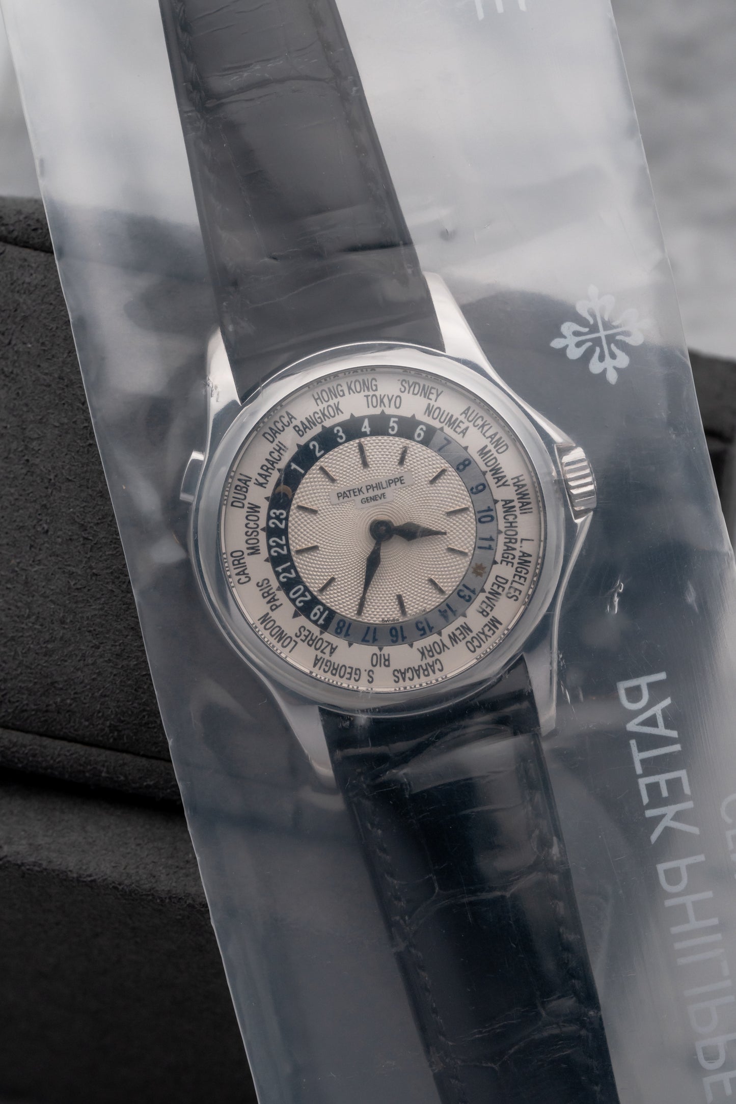 Patek Philippe World Time 5110G-001