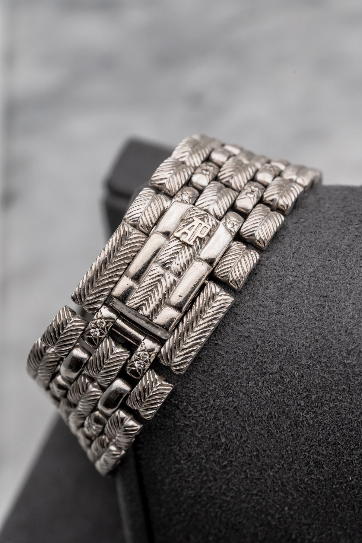 Audemars Piguet Feathers 56455BC Diamond Dial
