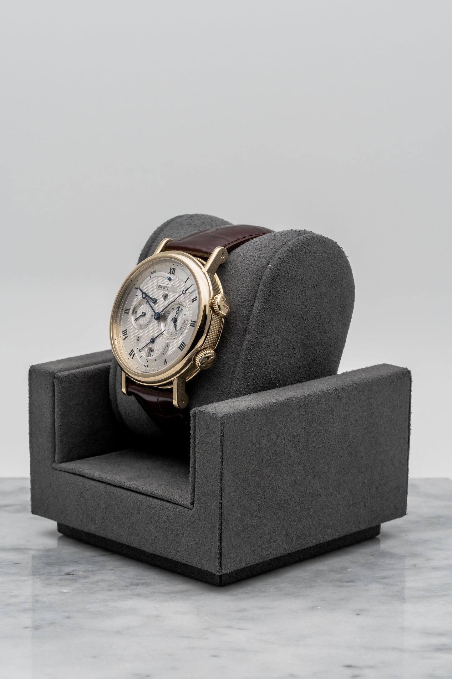 Breguet Classique Le Réveil du Tsar 5707BA/12/9V6 Yellow Gold, Silver Guilloché Dial