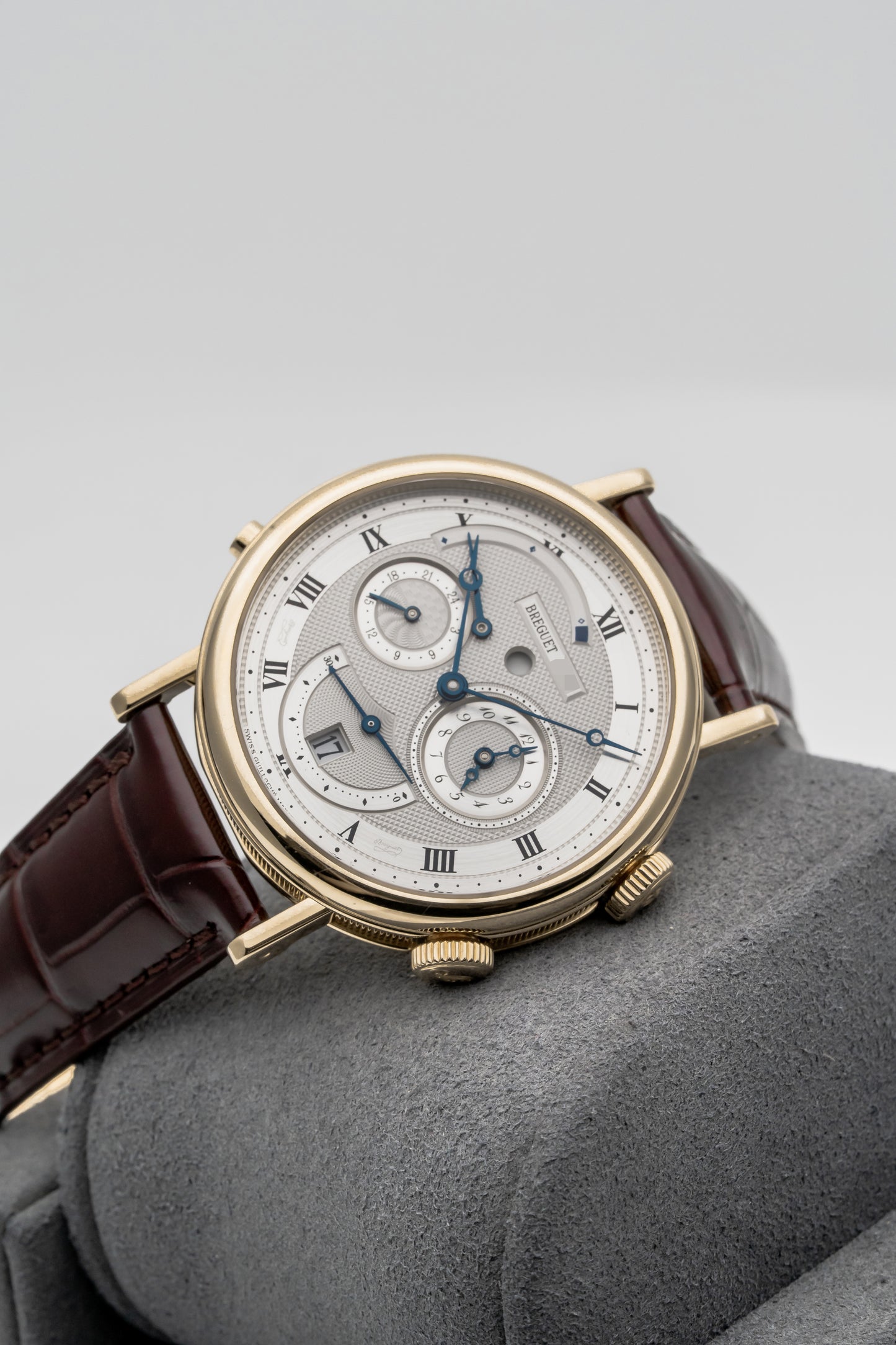 Breguet Classique Le Réveil du Tsar 5707BA/12/9V6 Yellow Gold, Silver Guilloché Dial