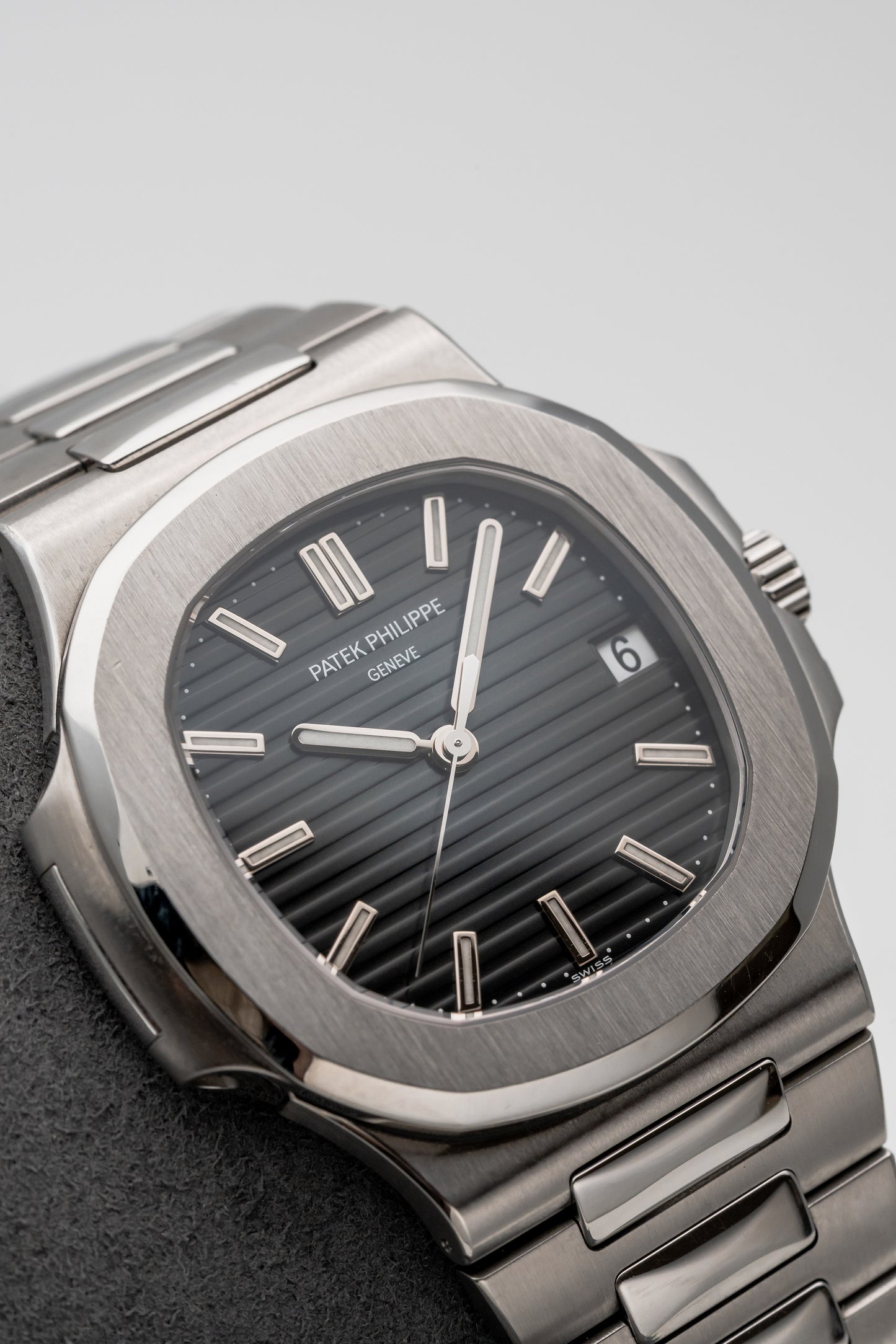 Patek Philippe Nautilus 5711/1A-001 Blue Dial