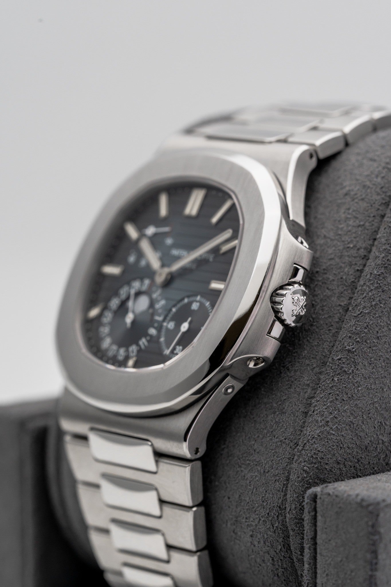 Patek Philippe Nautilus Moonphase 5712/1A Stainless Steel