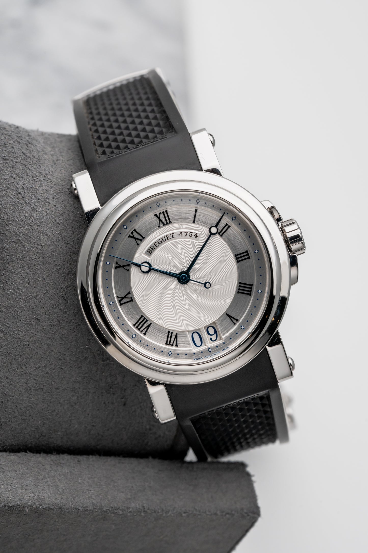 Breguet Marine 5817ST/12/5V8 Silver Dial