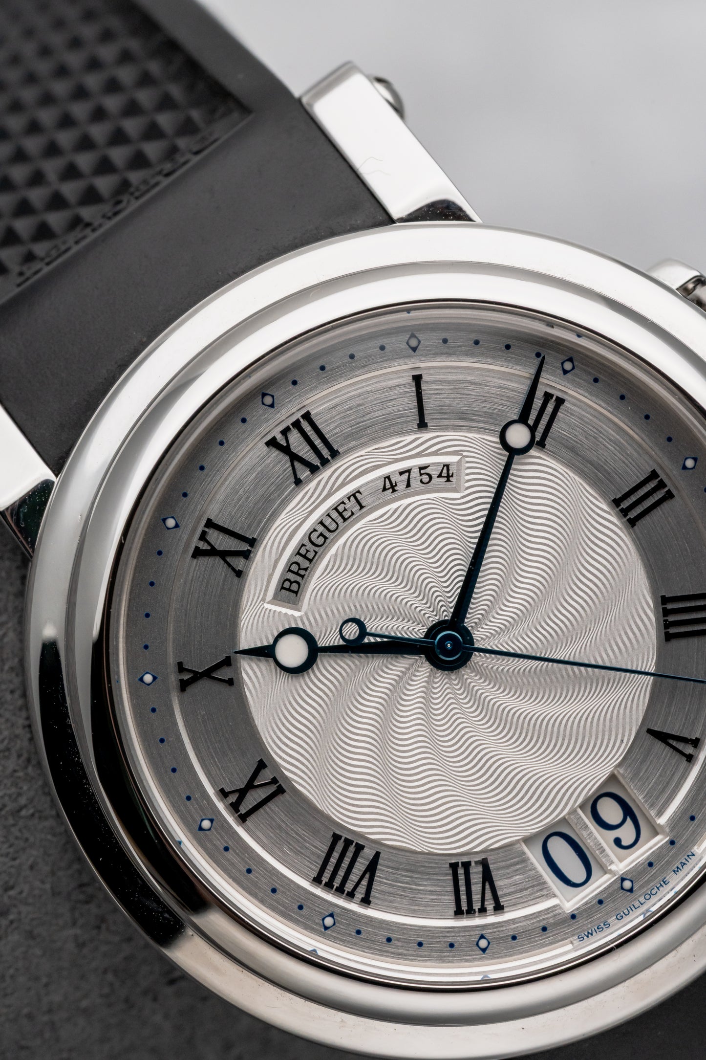 Breguet Marine 5817ST/12/5V8 Silver Dial