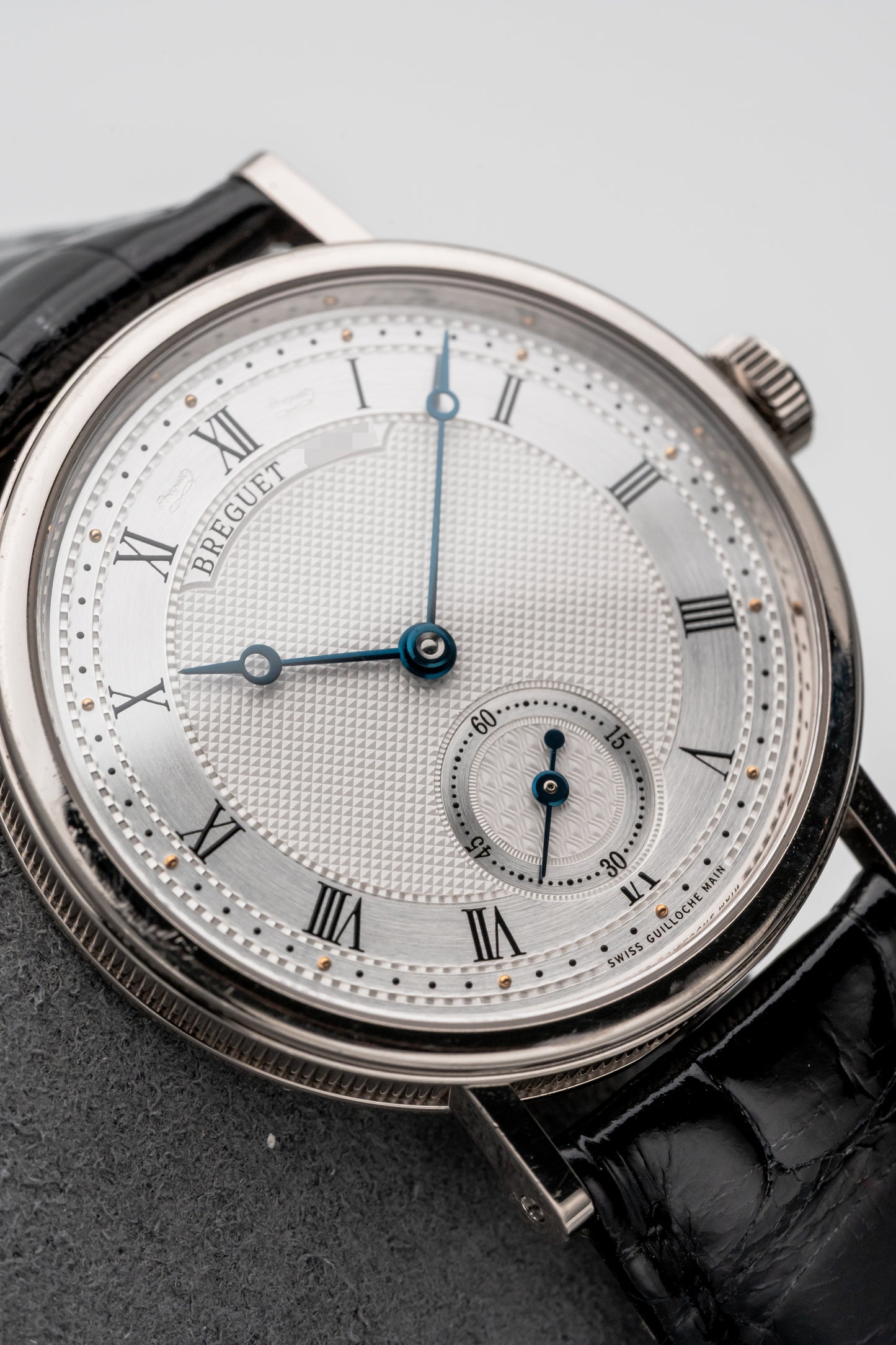 Breguet Classique 5907BB Silver Dial