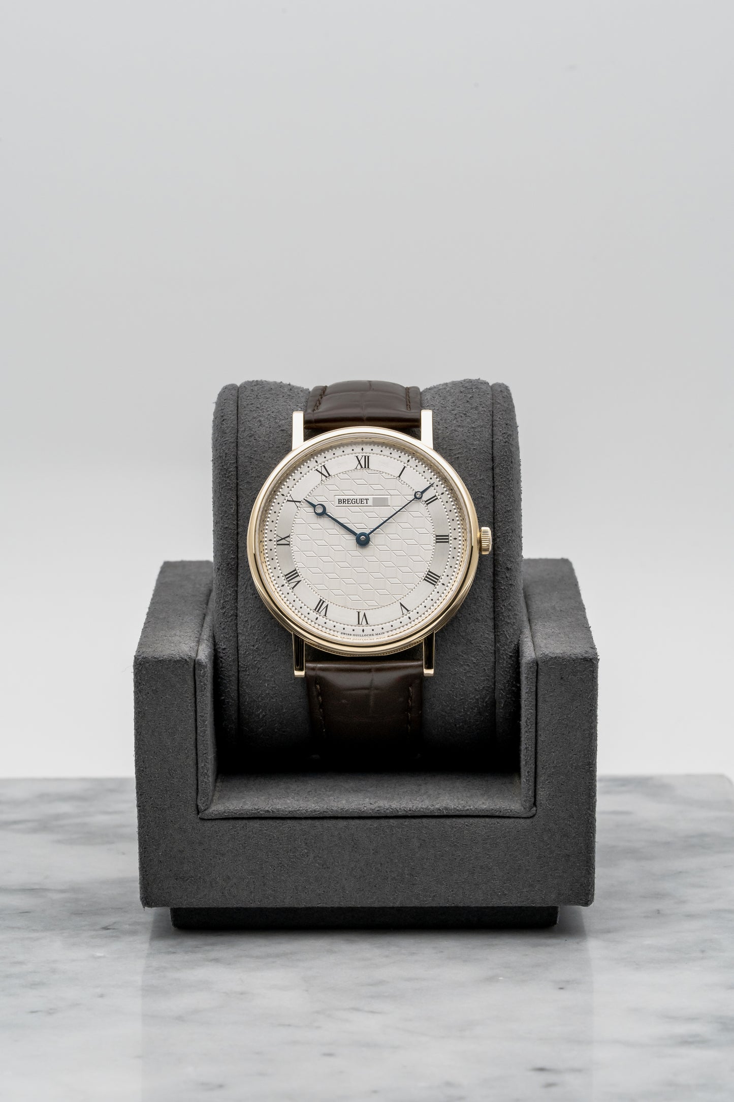 Breguet Classique 5967BA/11/9W6 Yellow Gold, Silver Guilloché