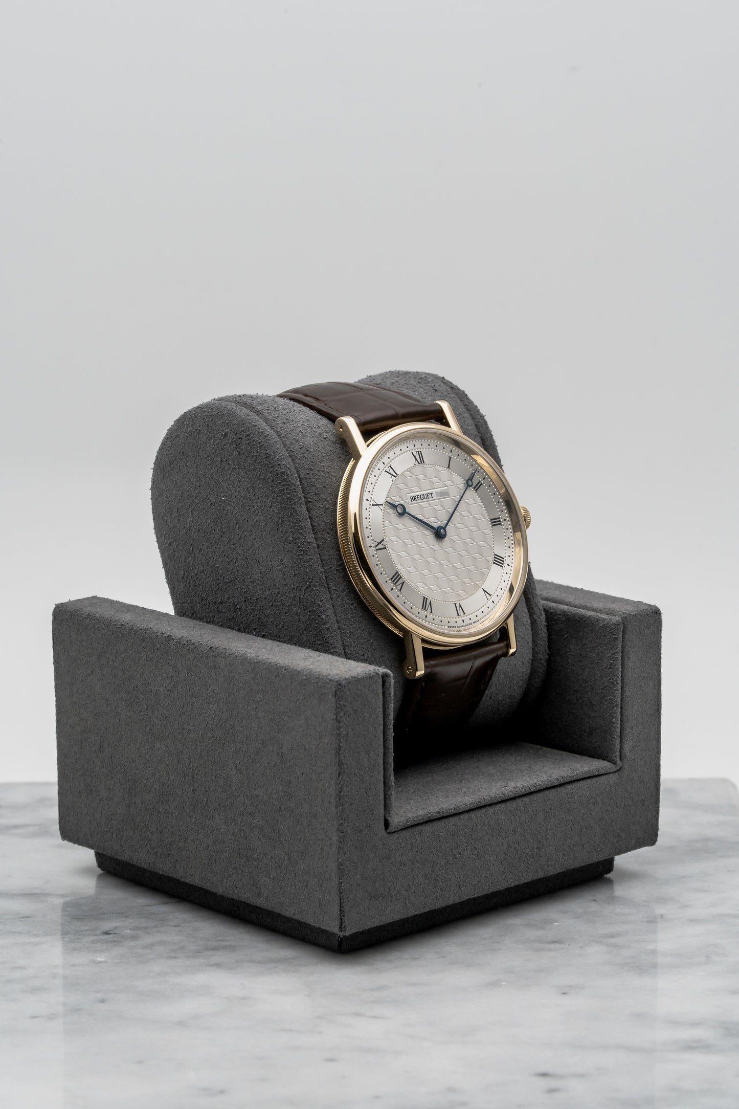 Breguet Classique 5967BA/11/9W6 Yellow Gold, Silver Guilloché