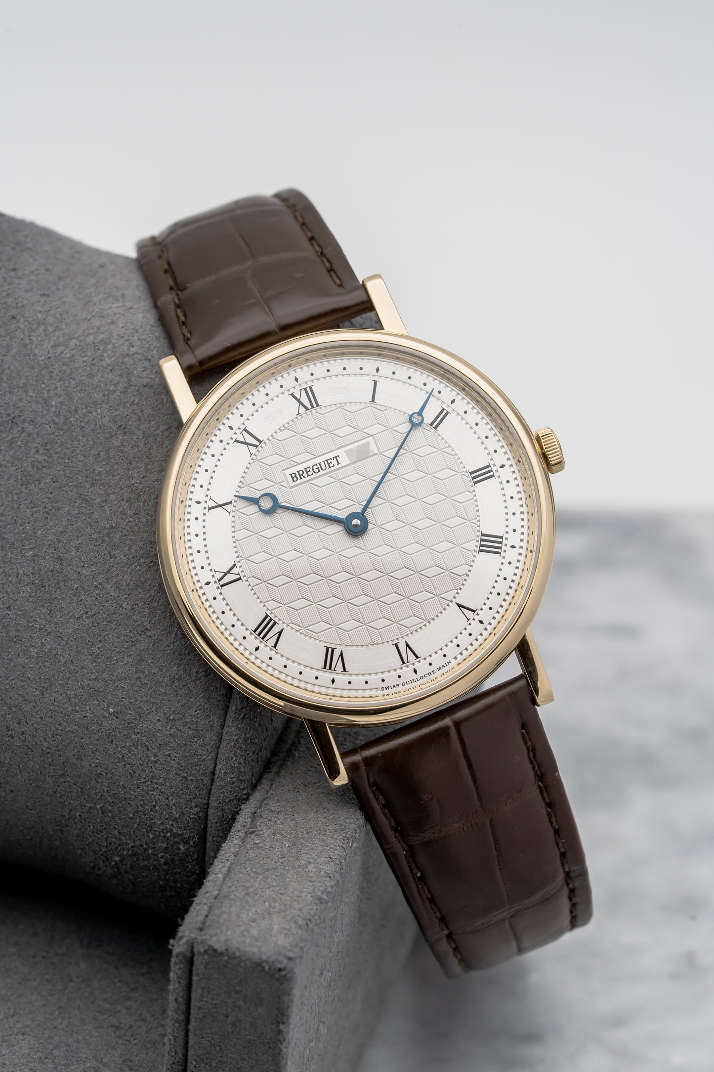 Breguet Classique 5967BA/11/9W6 Yellow Gold, Silver Guilloché