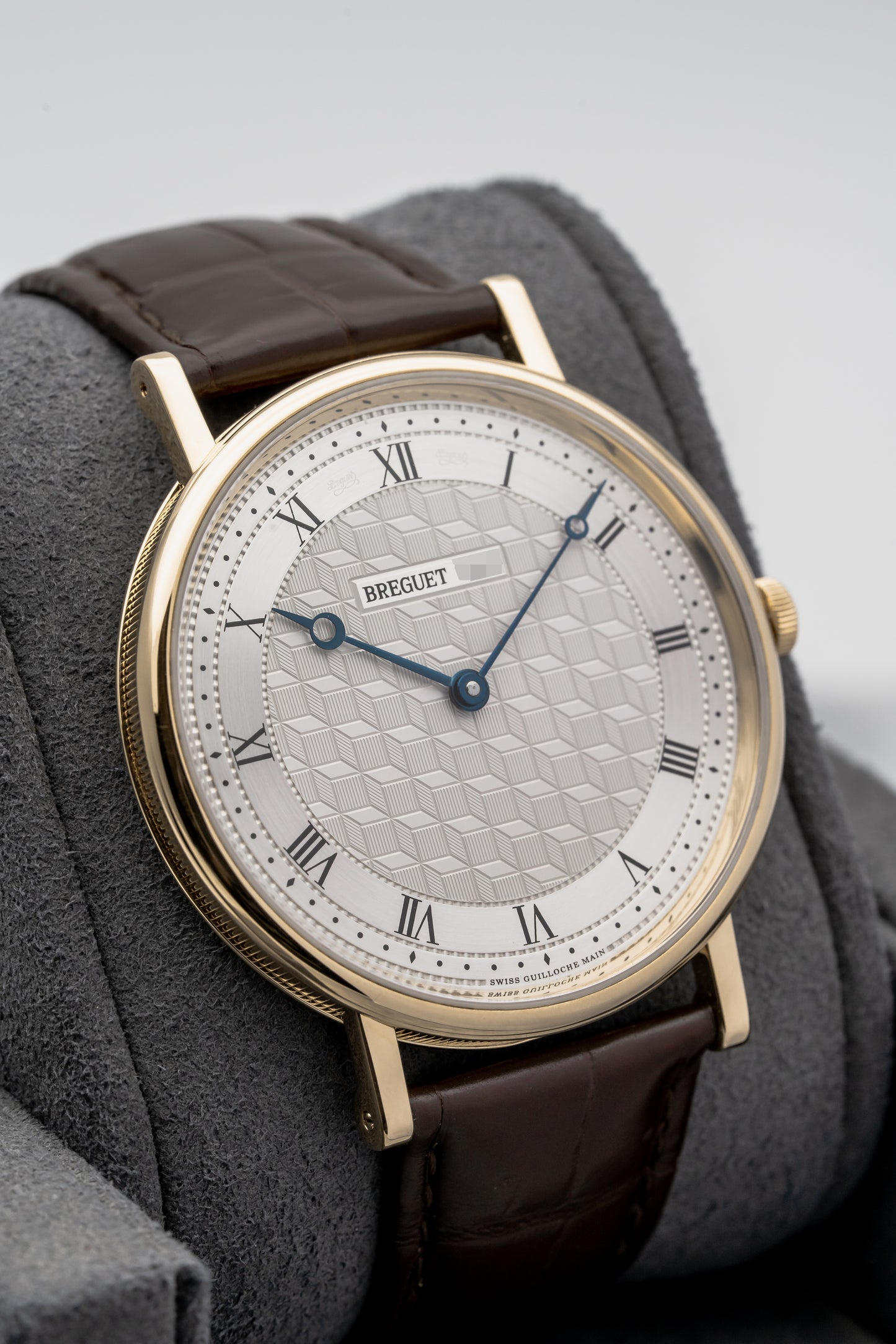 Breguet Classique 5967BA/11/9W6 Yellow Gold, Silver Guilloché